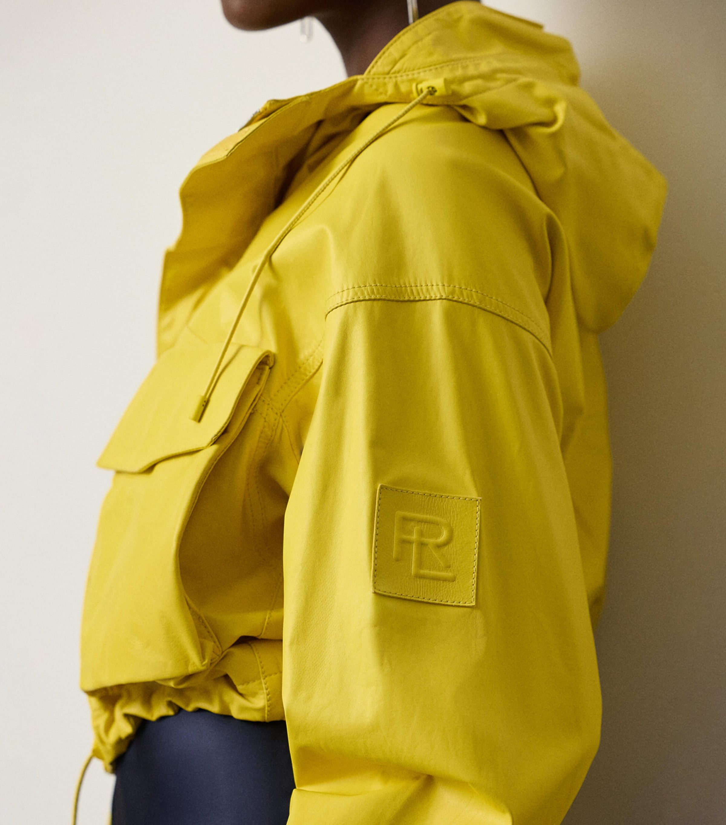 Ferra Cropped Calfskin Jacket YELLOW Image 5