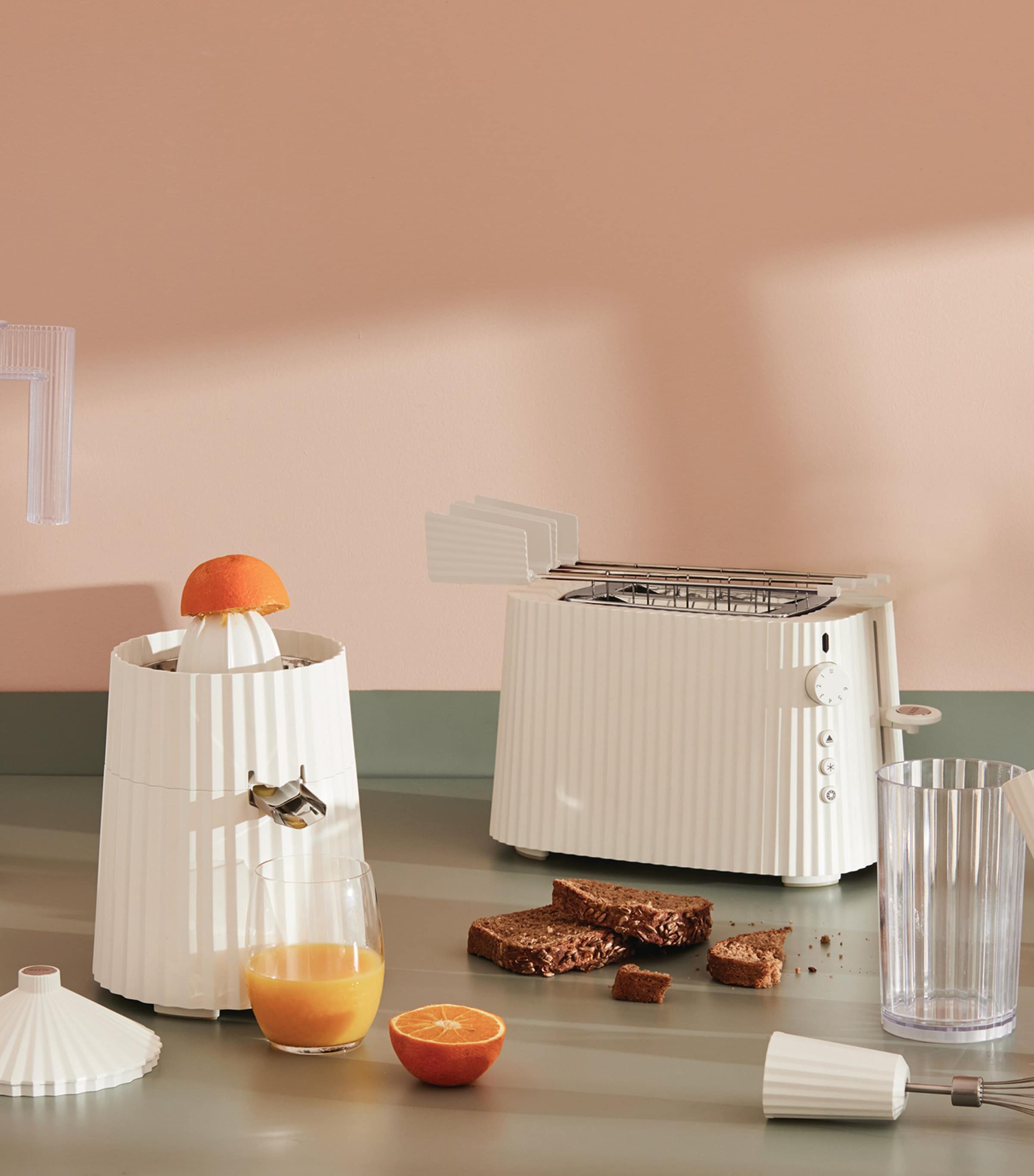 Alessi Plissé Hand Blender Image 2