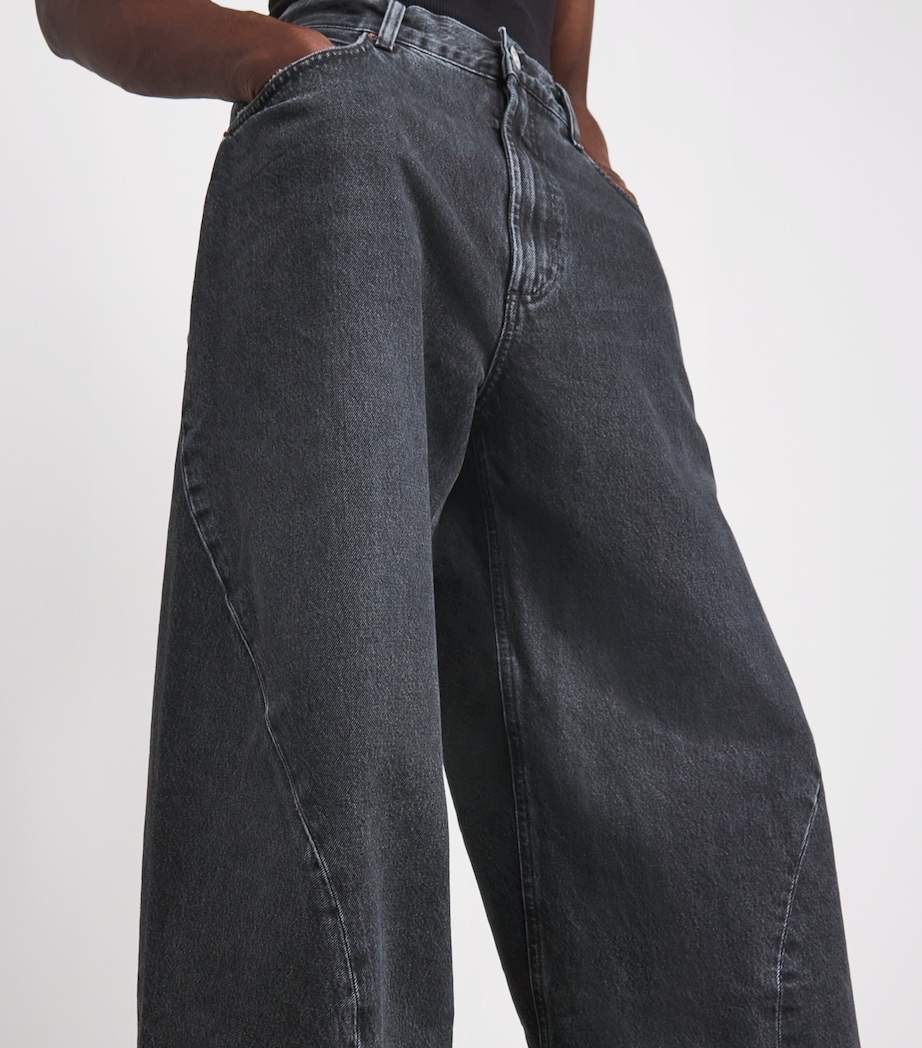 Twist Wide-Leg Jeans IKON Image 6