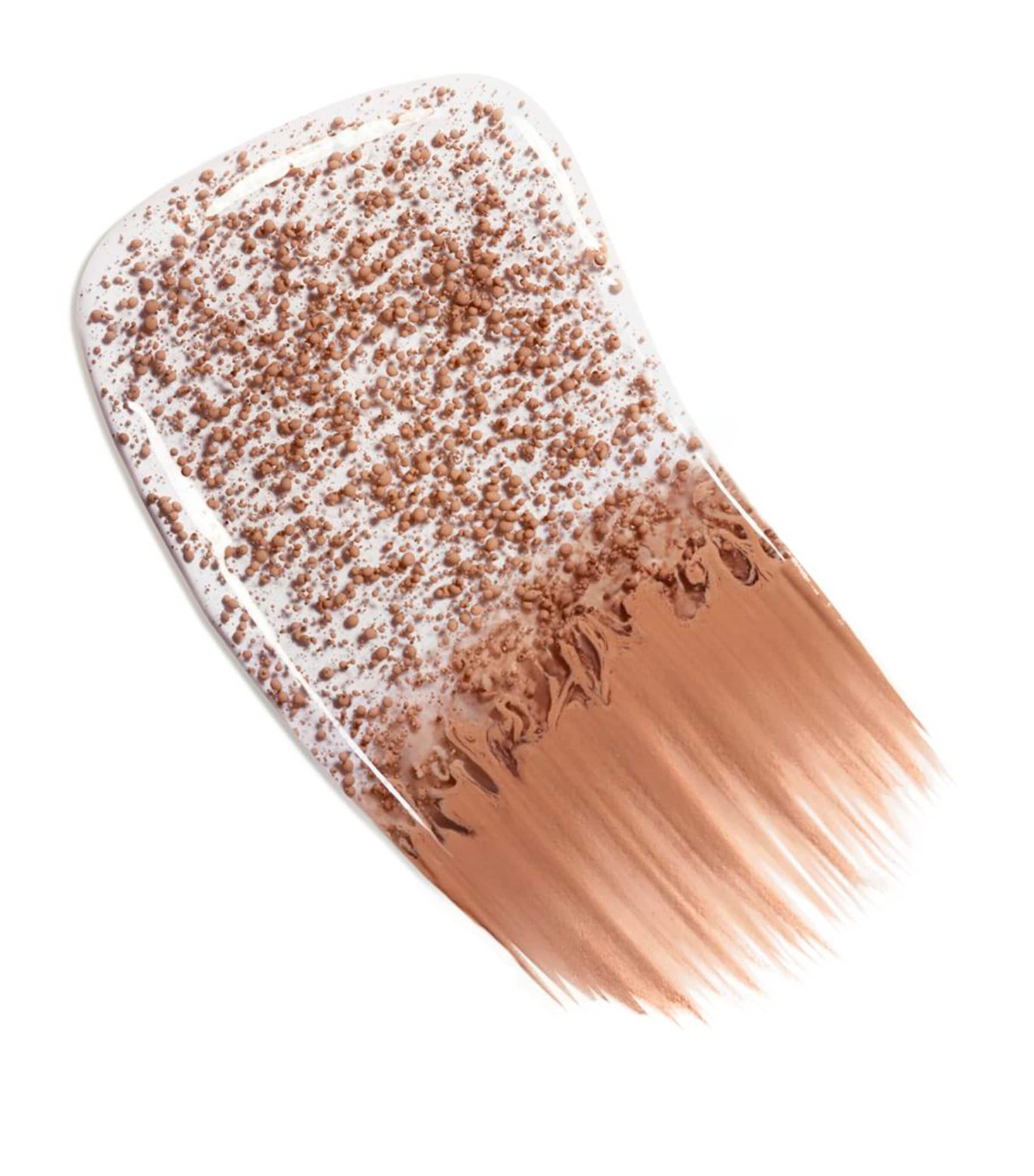 LES BEIGES Healthy Glow Tinted Moisturiser DEEP Image 2