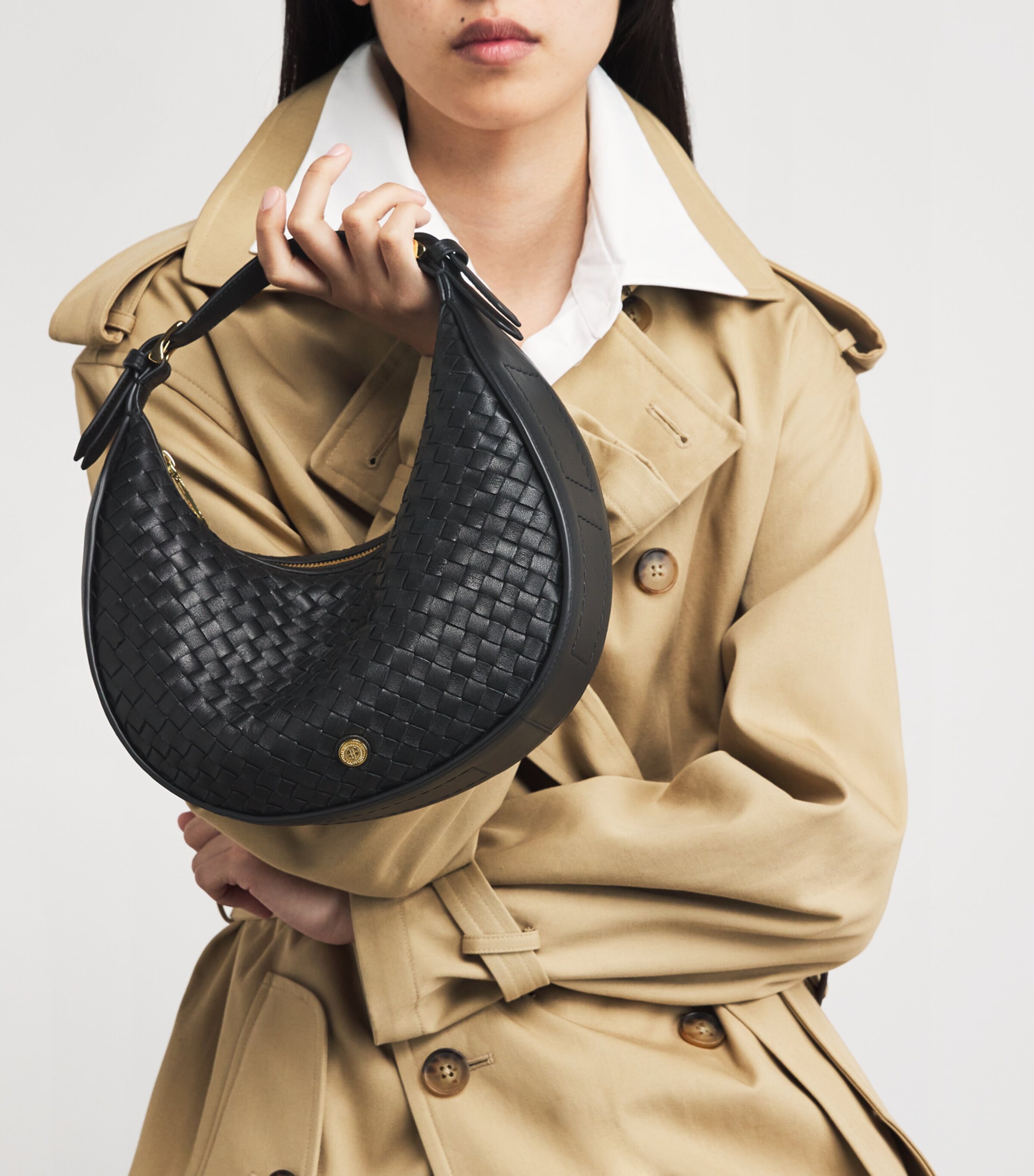 Harrods Small Leather Woven Crescent Shoulder Bag Black Image 2
