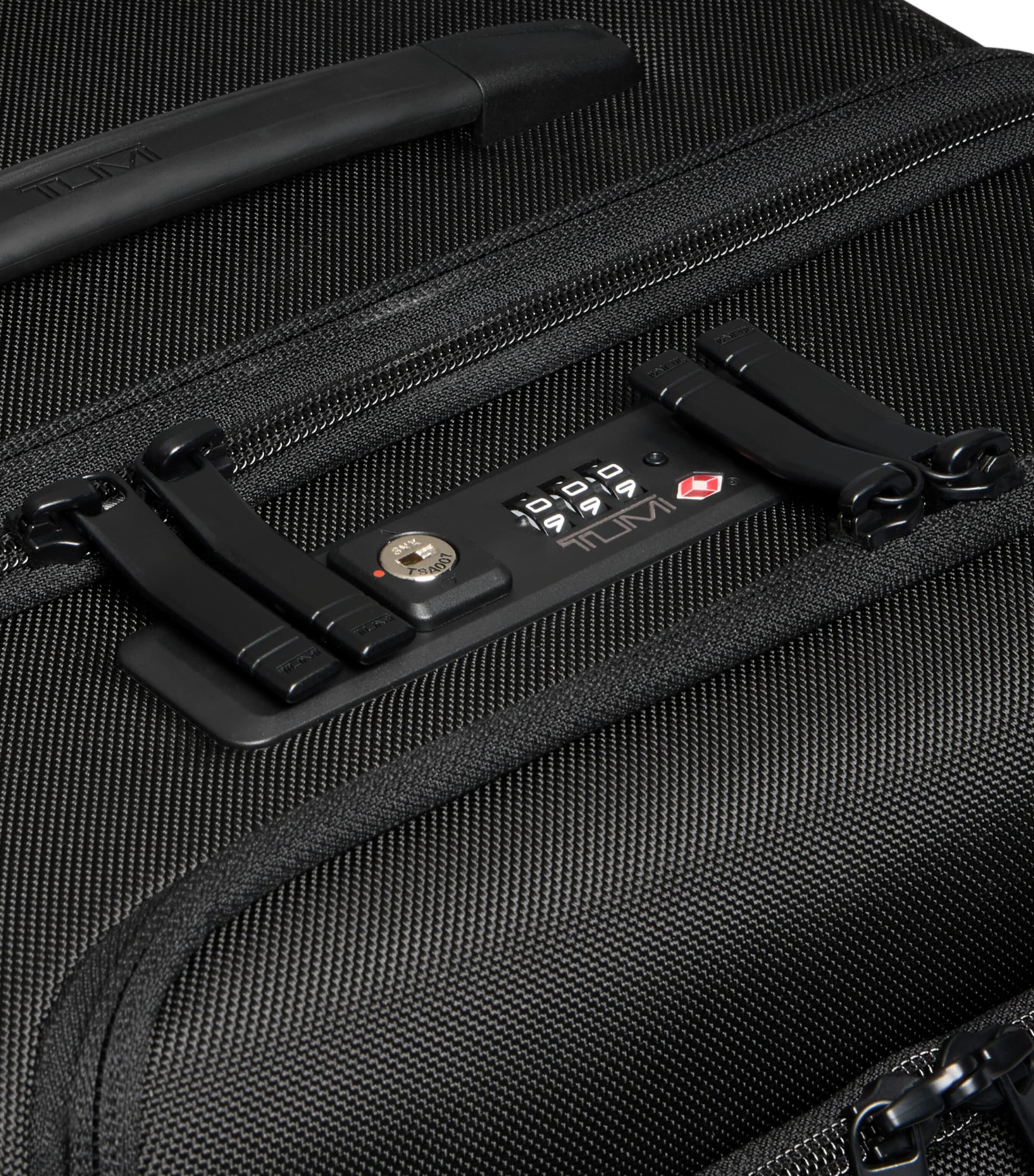 Tumi Large Alpha 4 Dual Access Expandable Trunk (78cm) Black Image 4