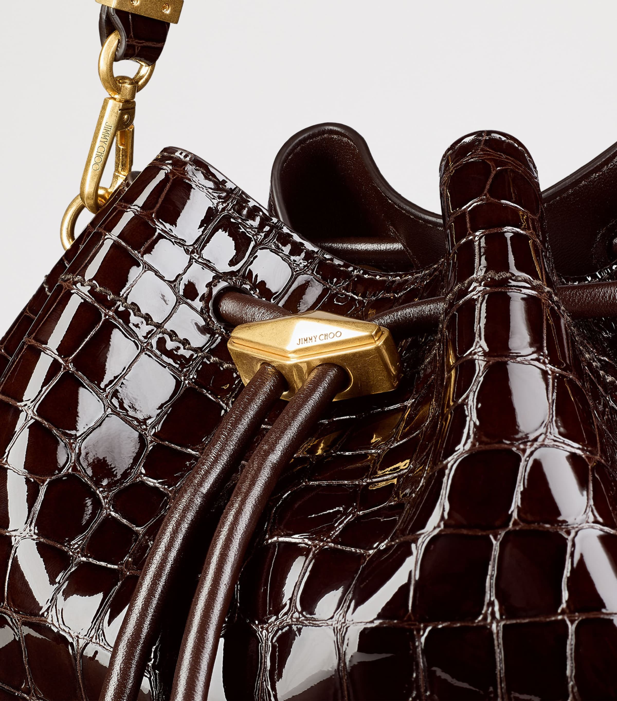 Medium Cinch Leather Shoulder Bag SAMBUCO/GOLD Image 4