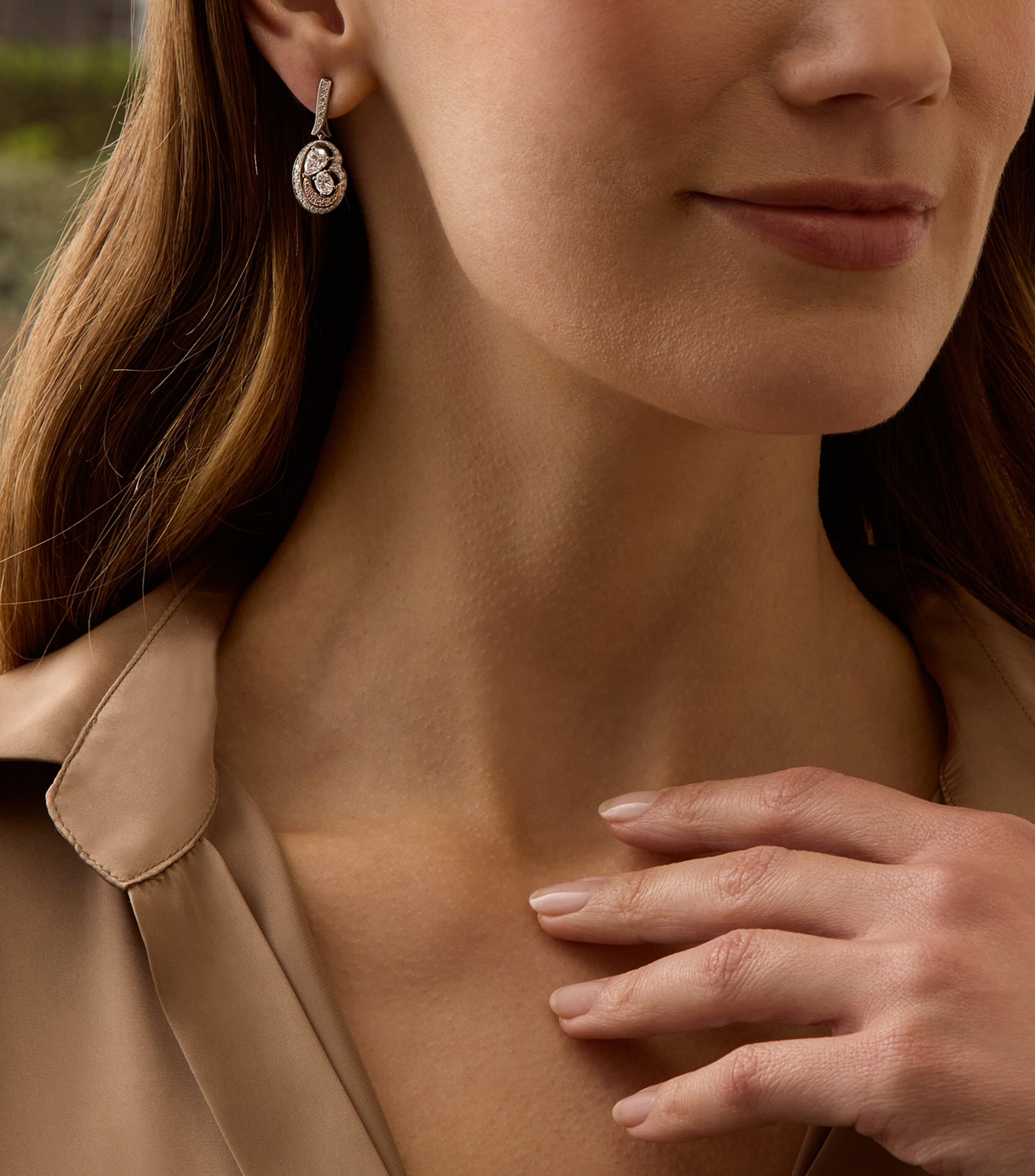 Platinum, Rose Gold and Diamond National Gallery Motherhood Earrings PLATINUM Image 2