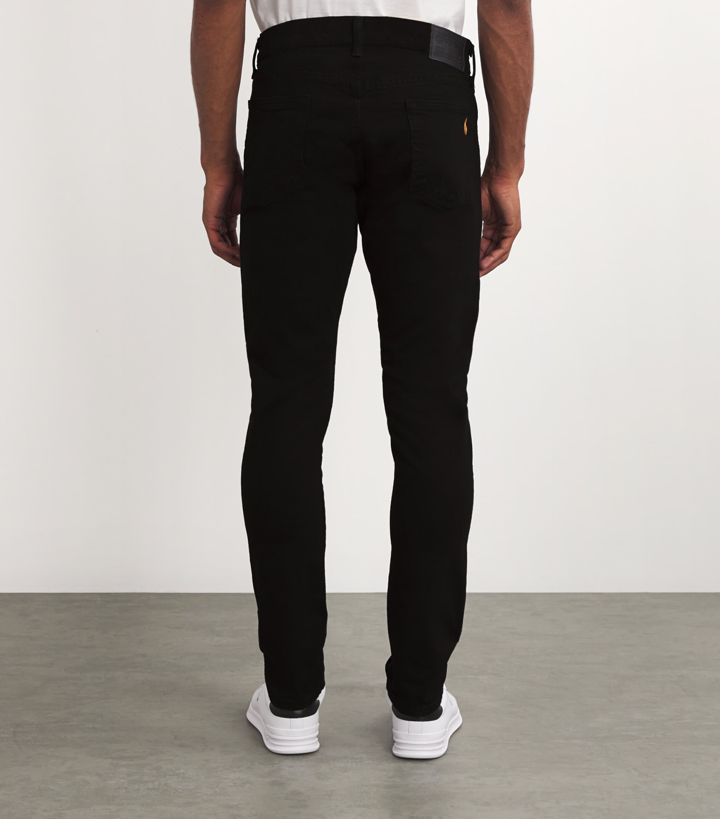 Sullivan Slim Jeans BLACK Image 4