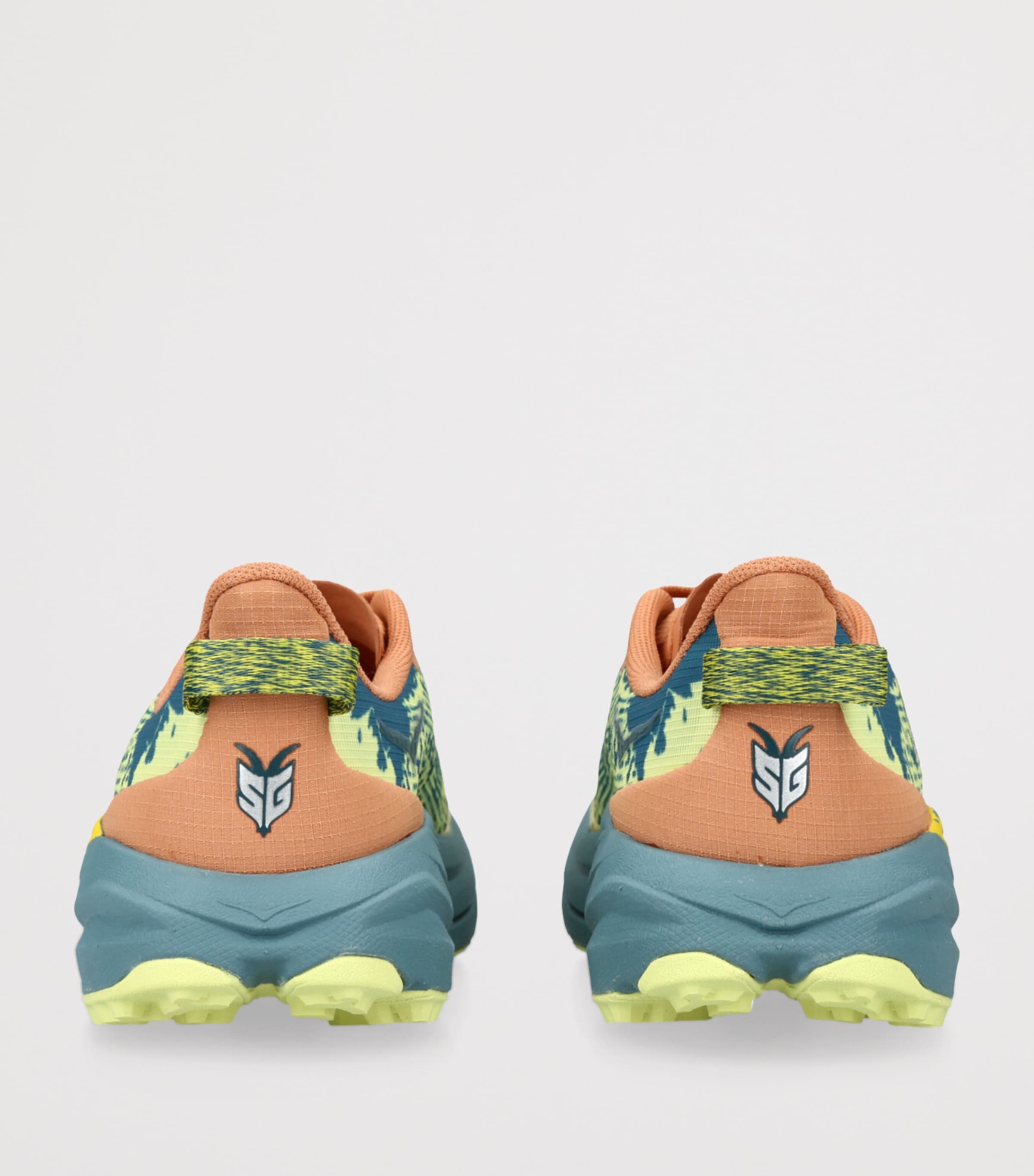 Speedgoat 6 Trainers GREEN COMB Image 2