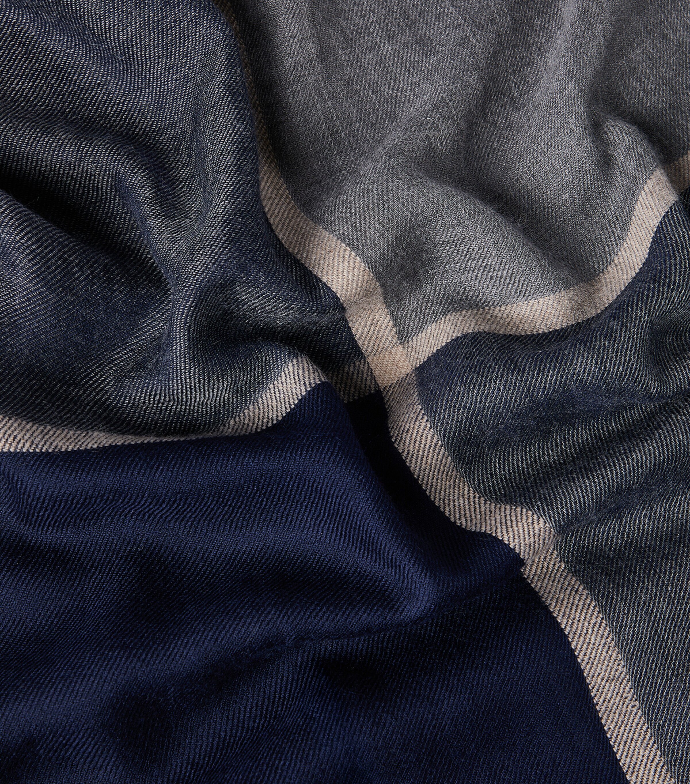 Brunello Cucinelli Cashmere-Silk Colour-Block Scarf Image 3