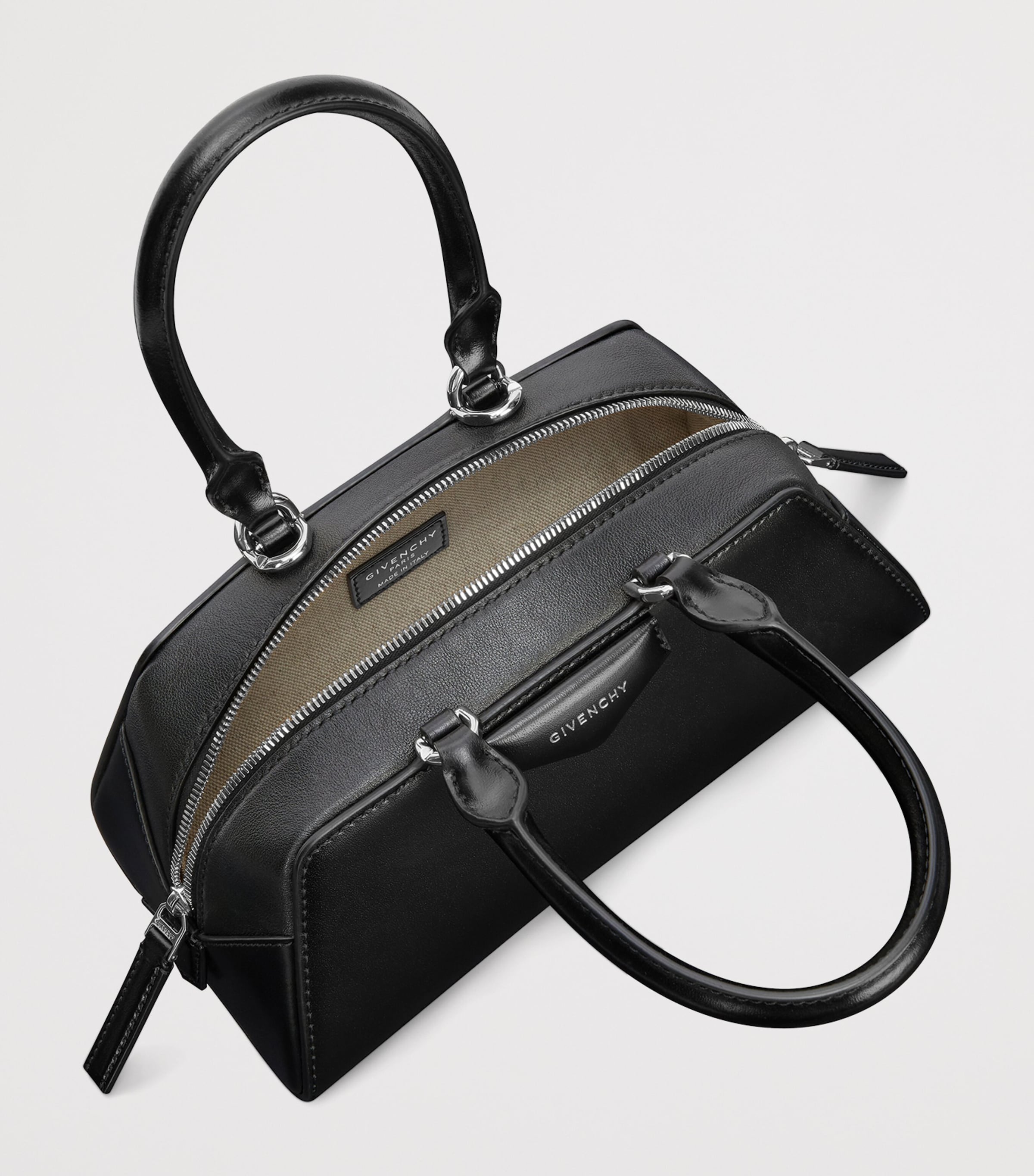 Mini Leather Antigona Cube East-West Top-Handle Bag BLACK Image 4