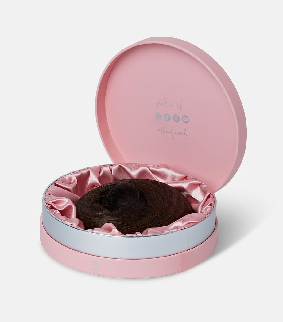 Beauty Works x Huda BARELY THERE Clip-In Hair Extensions Set (18") BROND'MBRE Image 3