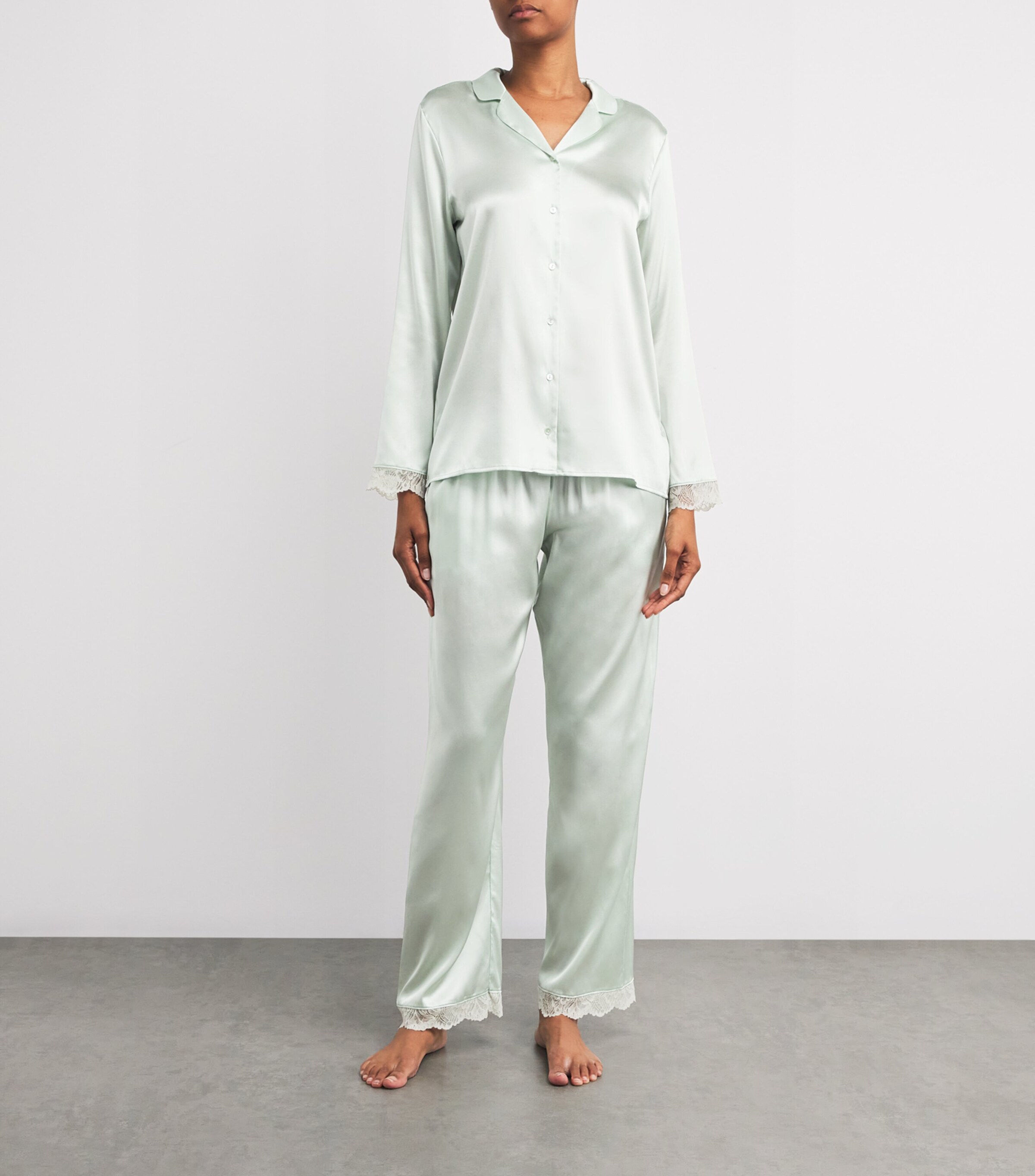Hanro Stretch Silk Pyjama Set | Women Clothing | Nightwear | Pyjamas | Designers | Hanro Hanro Stretch Silk Pyjama Set | Women Clothing | Nightwear | Pyjamas | Designers | Hanro