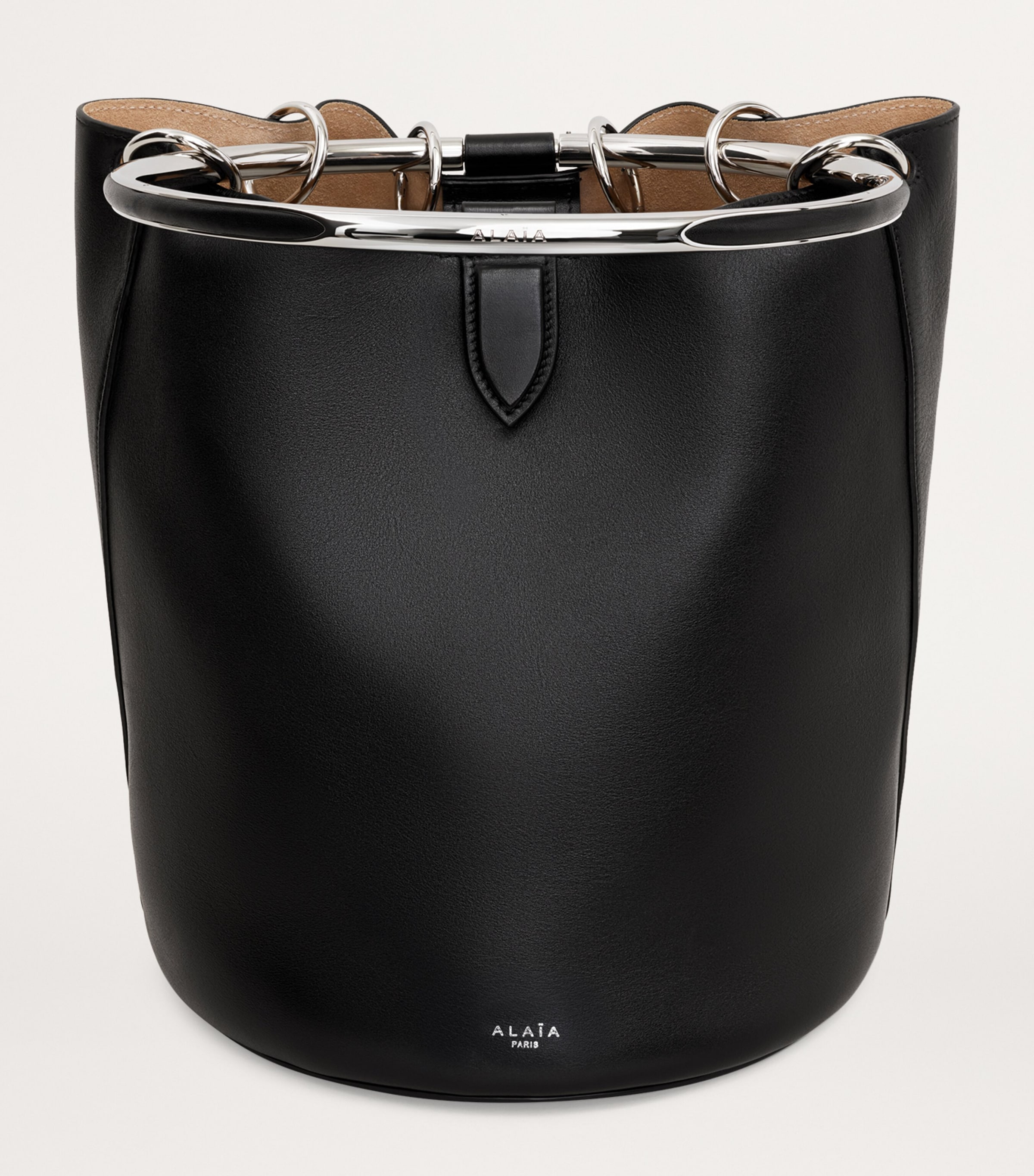 ALAIA RING LARGE LEATHER BUCKET BAG ラージサイズ ALAÏA RING LARGE BUCKET BAG IN CALFSKIN |ALAÏA US