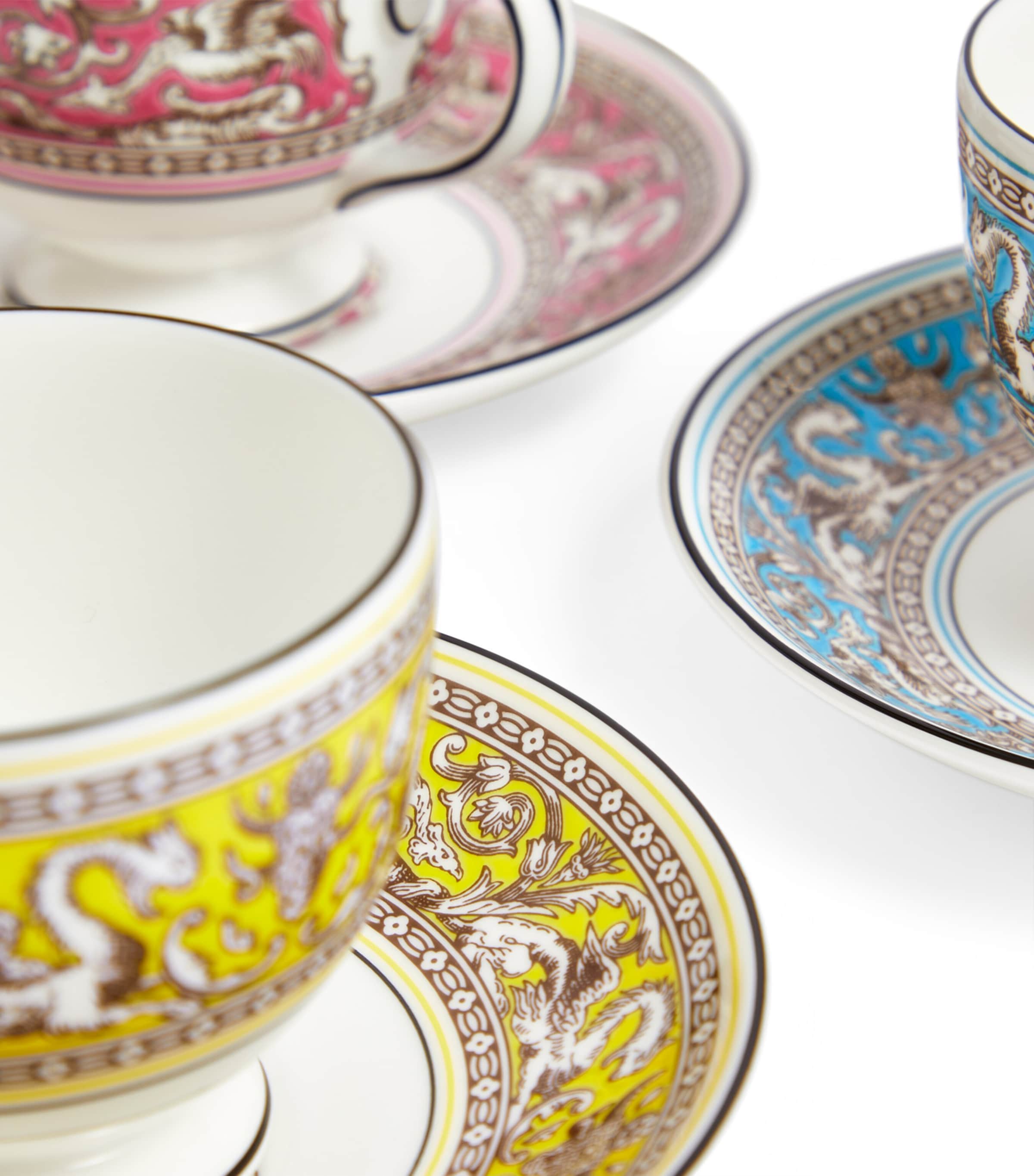 Wedgwood Set of 6 Florentine Teacups & Saucers Image 4