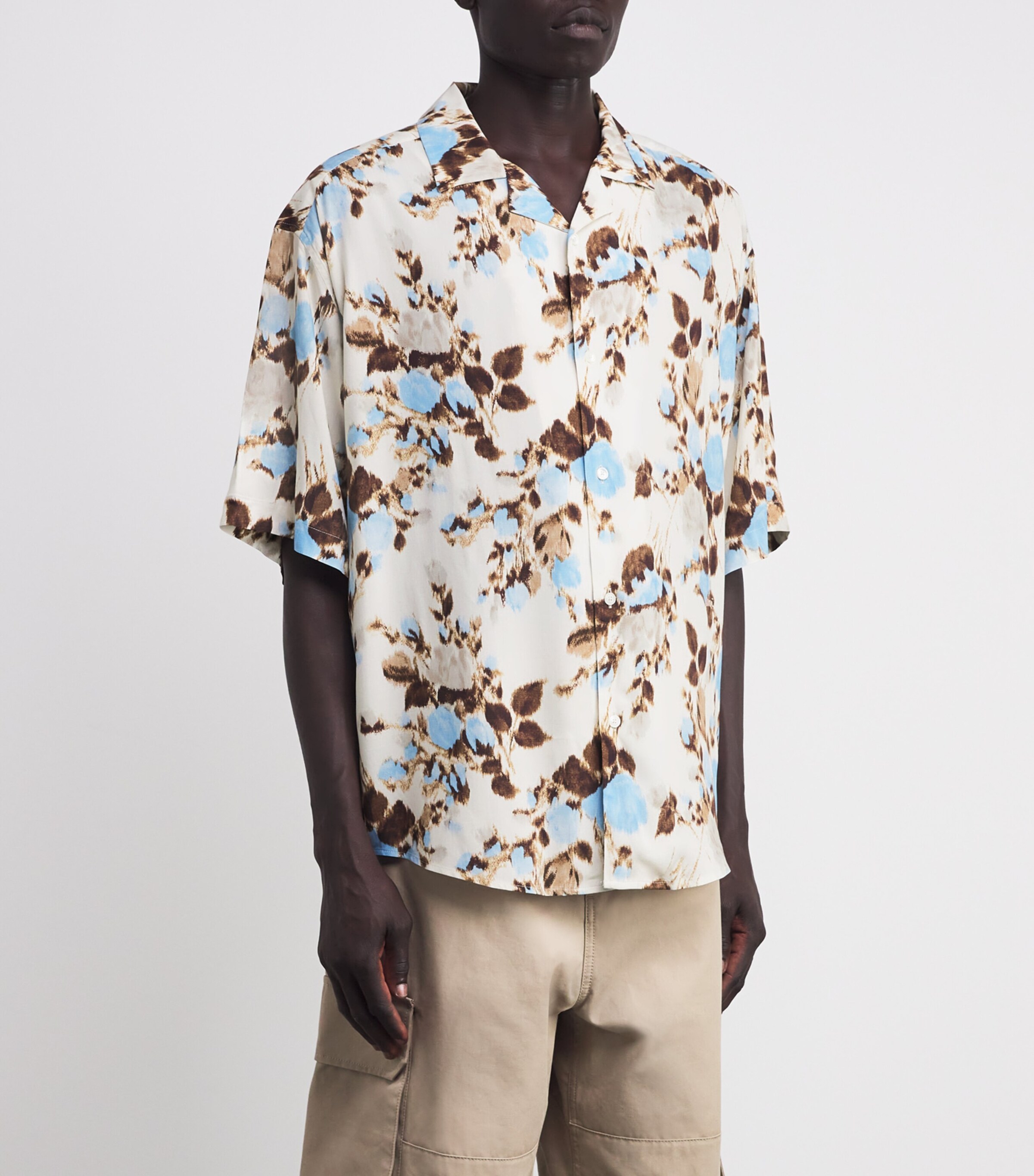 AMI Paris Mens Floral Short-Sleeve Shirt Ciel/ivoire Image 3