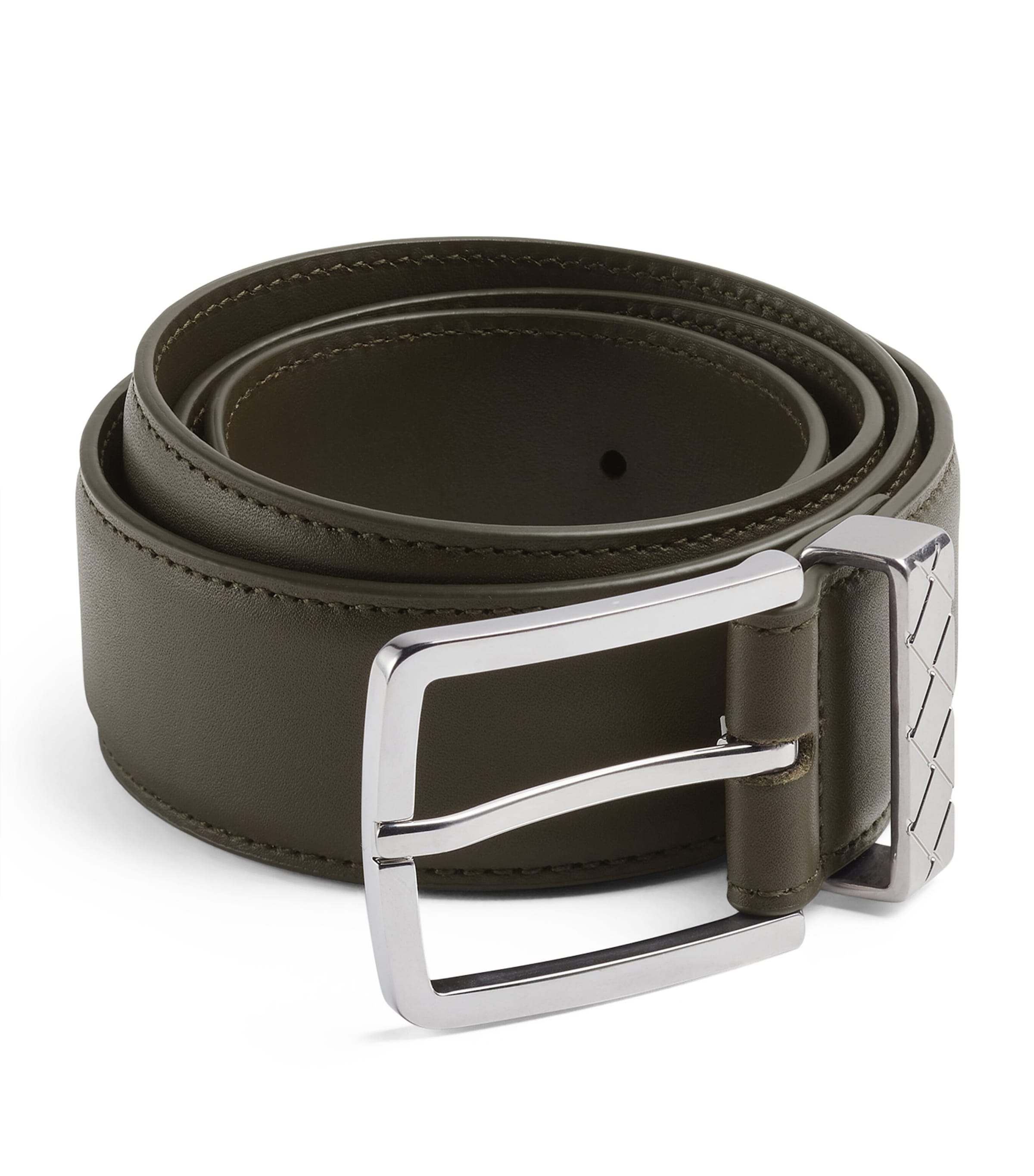 Shop Bottega Veneta Leather Intreccio Loop Belt In Green