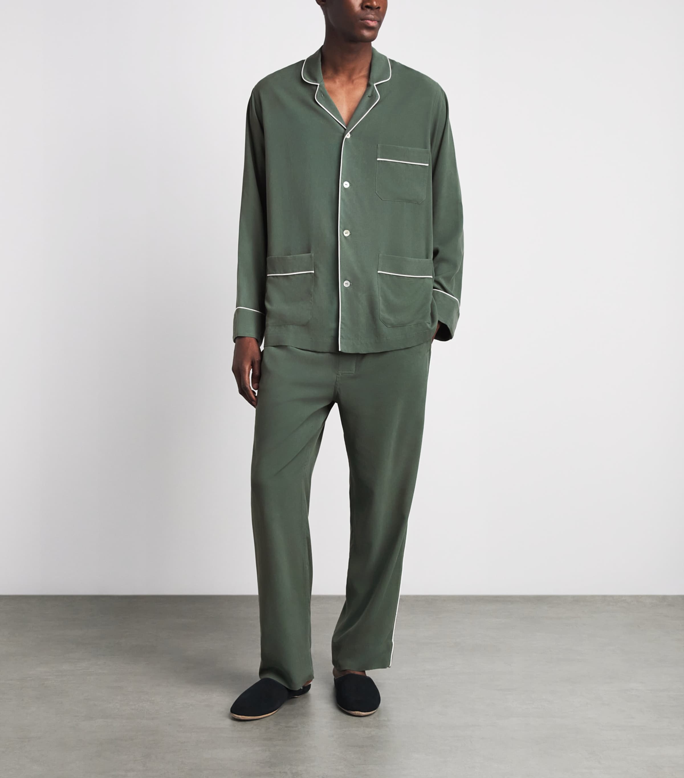 Olivia von Halle Mens Silk Twill Laurent Pyjama Set Forest Image 2