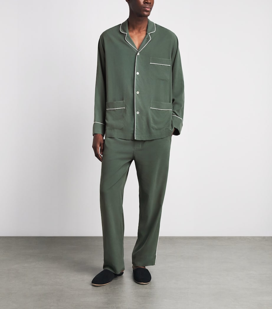 Olivia von Halle Mens Silk Twill Laurent Pyjama Set Forest Image 2