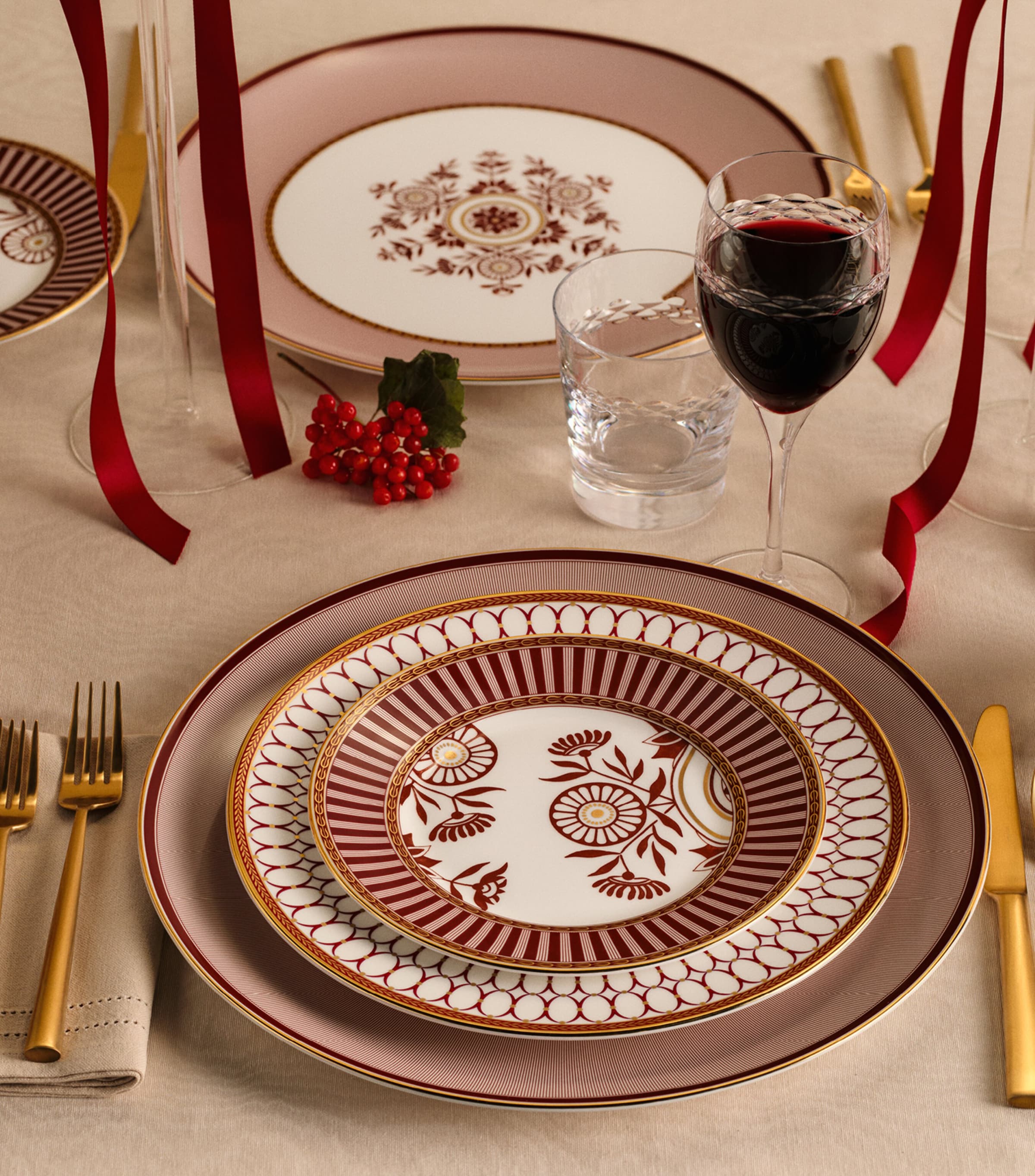 Bone China Red Splendour Mug (330ml) RED Image 6