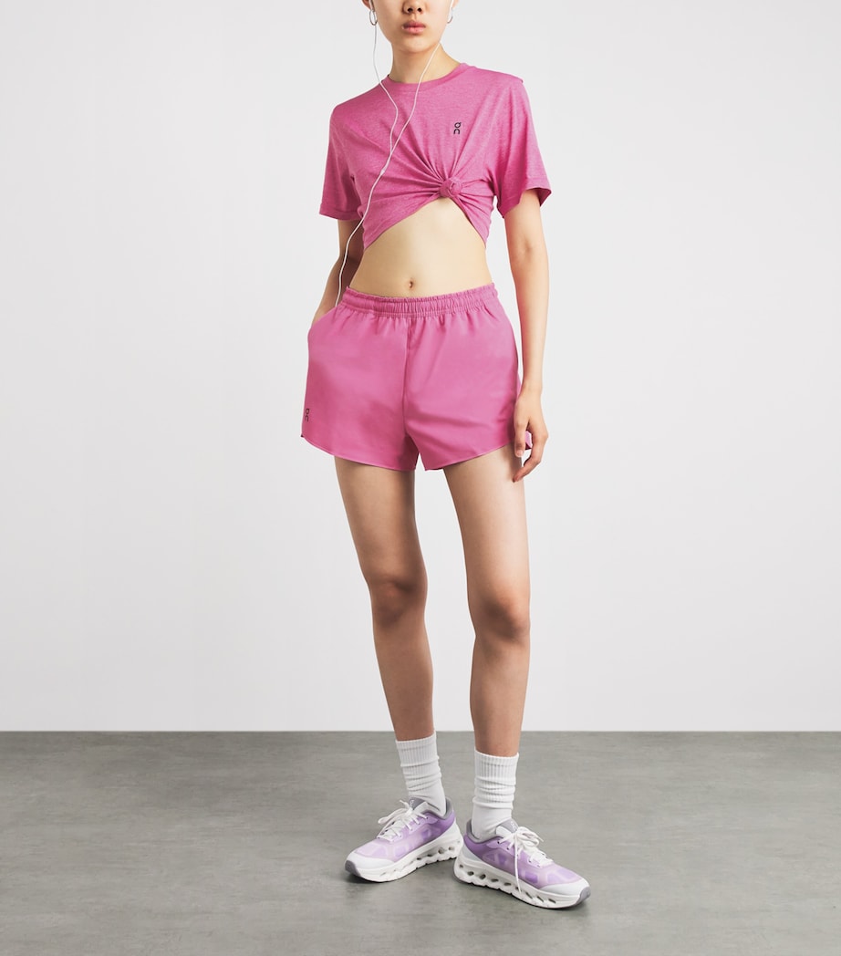 On Womens Train Flex Crop T-Shirt Bubblegum Heather Image 2