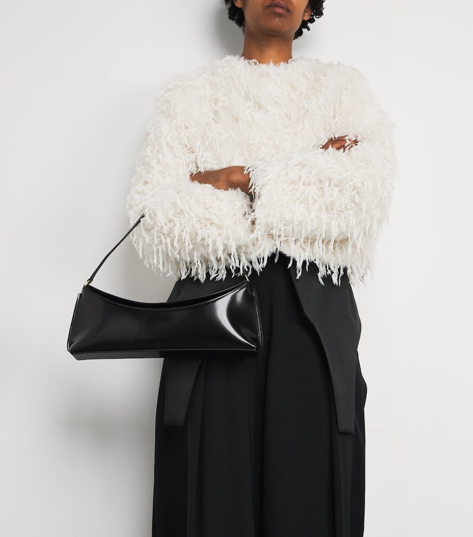 Leather The Ovalo Shoulder Bag 990 BLACK Image 5