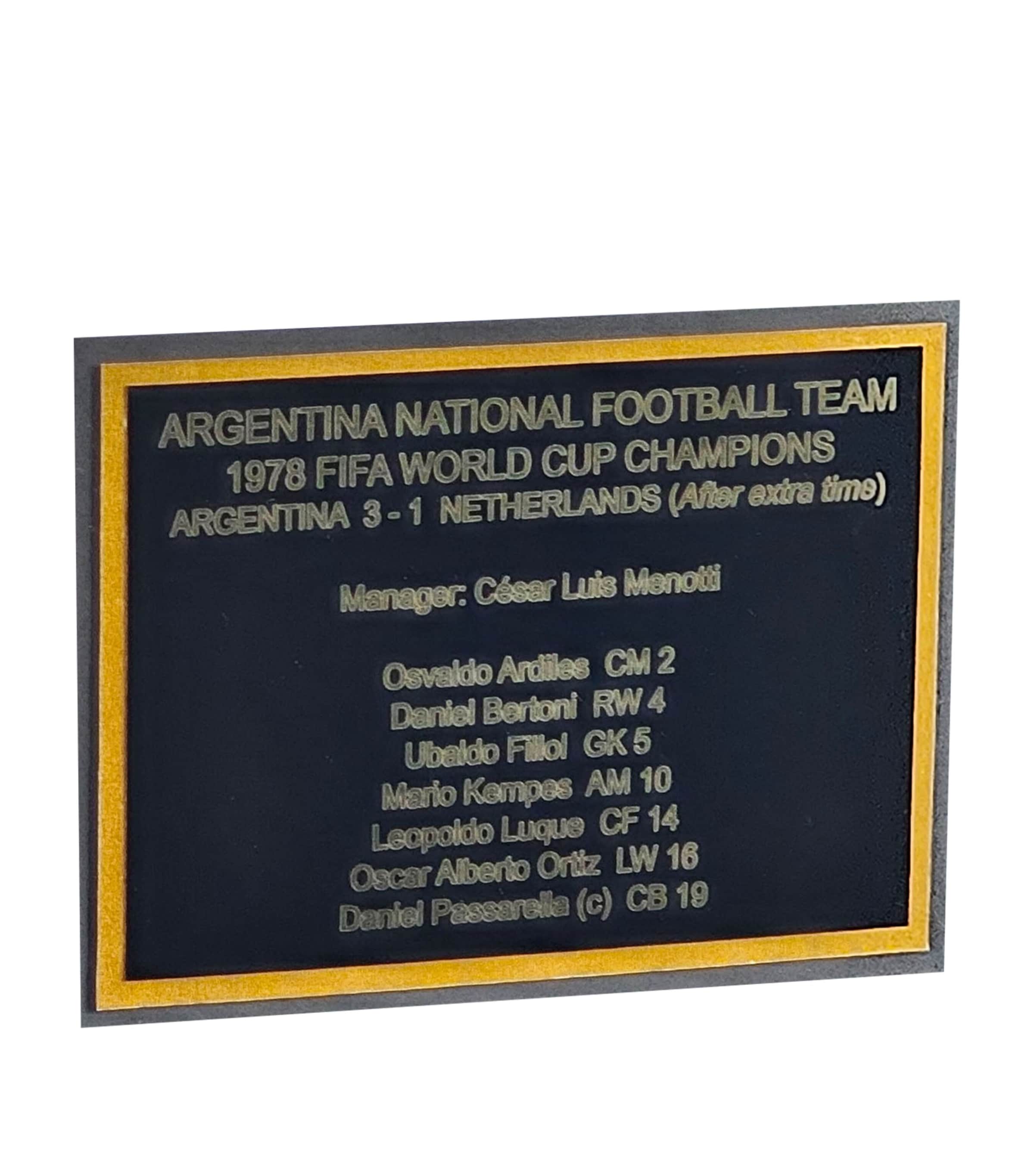Leipzig Galleries Argentina 1978 World Cup Squad Signed Jersey Display Image 2