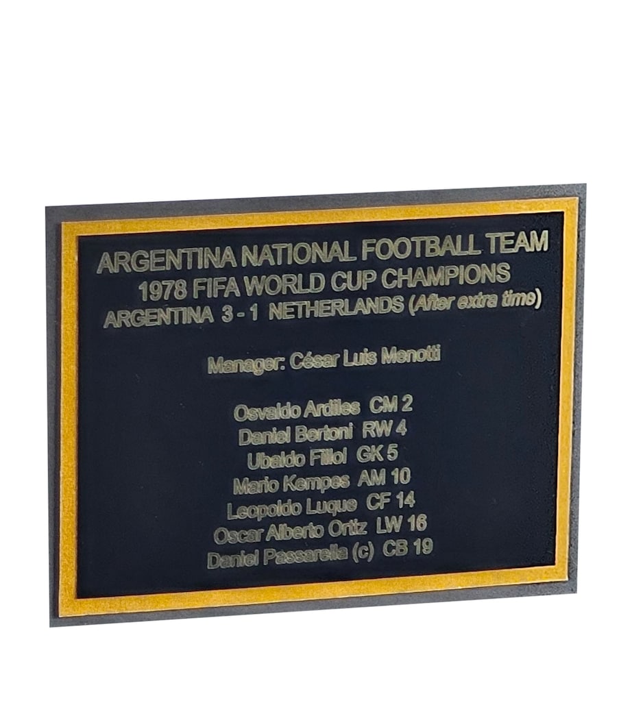 Leipzig Galleries Argentina 1978 World Cup Squad Signed Jersey Display Image 2