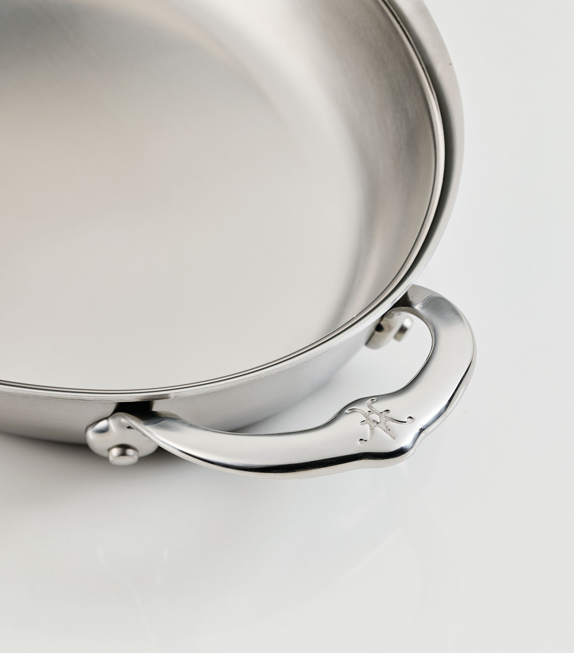 Stainless Steel Oval Au Gratin Dish (41cm) SILVER Image 3