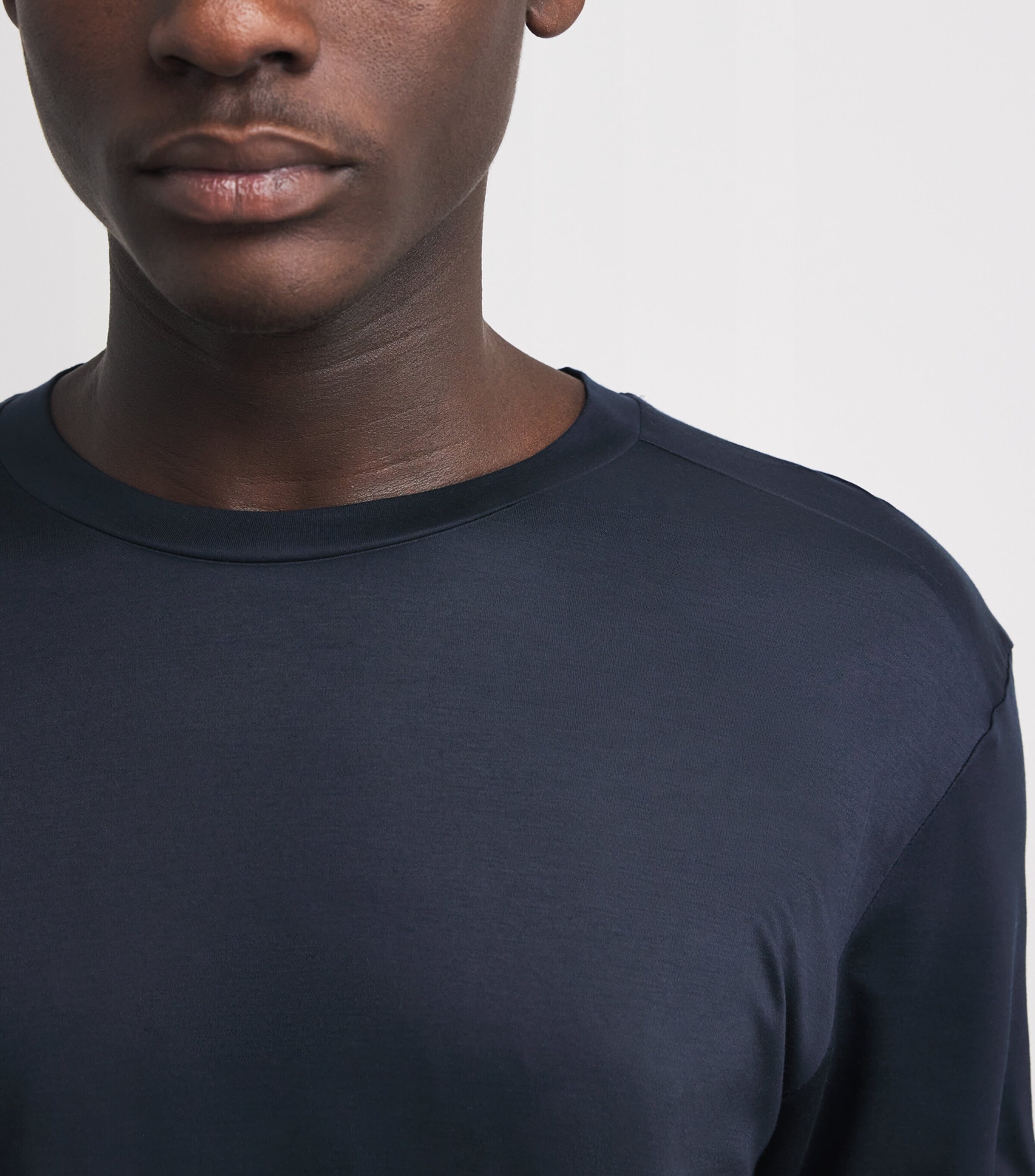 Zimmerli Mens Sustainable Luxury T-Shirt Navy Image 3