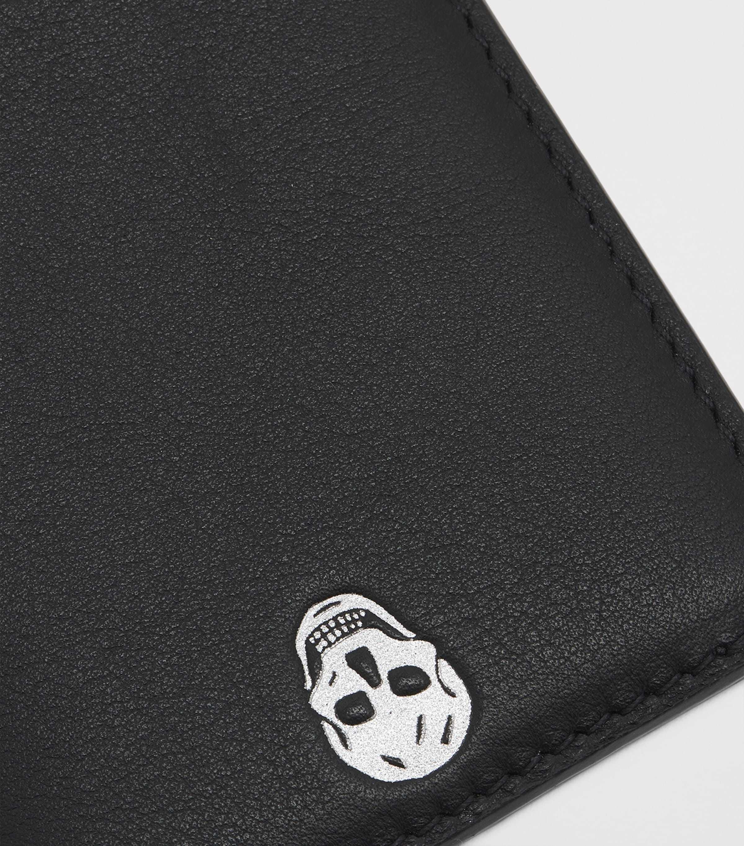 Leather Magnetic Card Holder 1064 Image 4