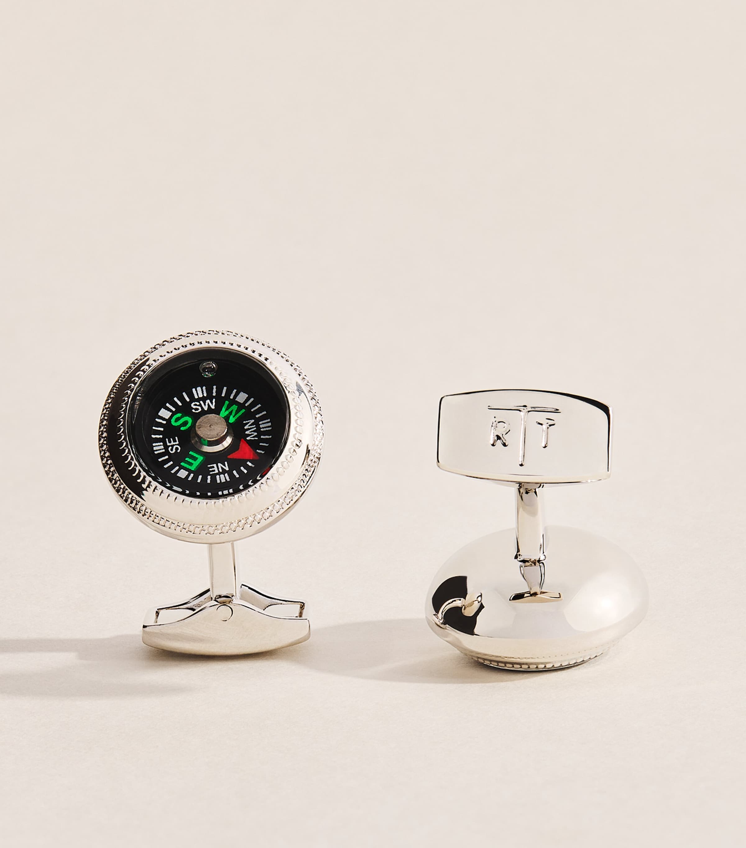 Tateossian Palladium-Plated Compass Cufflinks Black Image 1