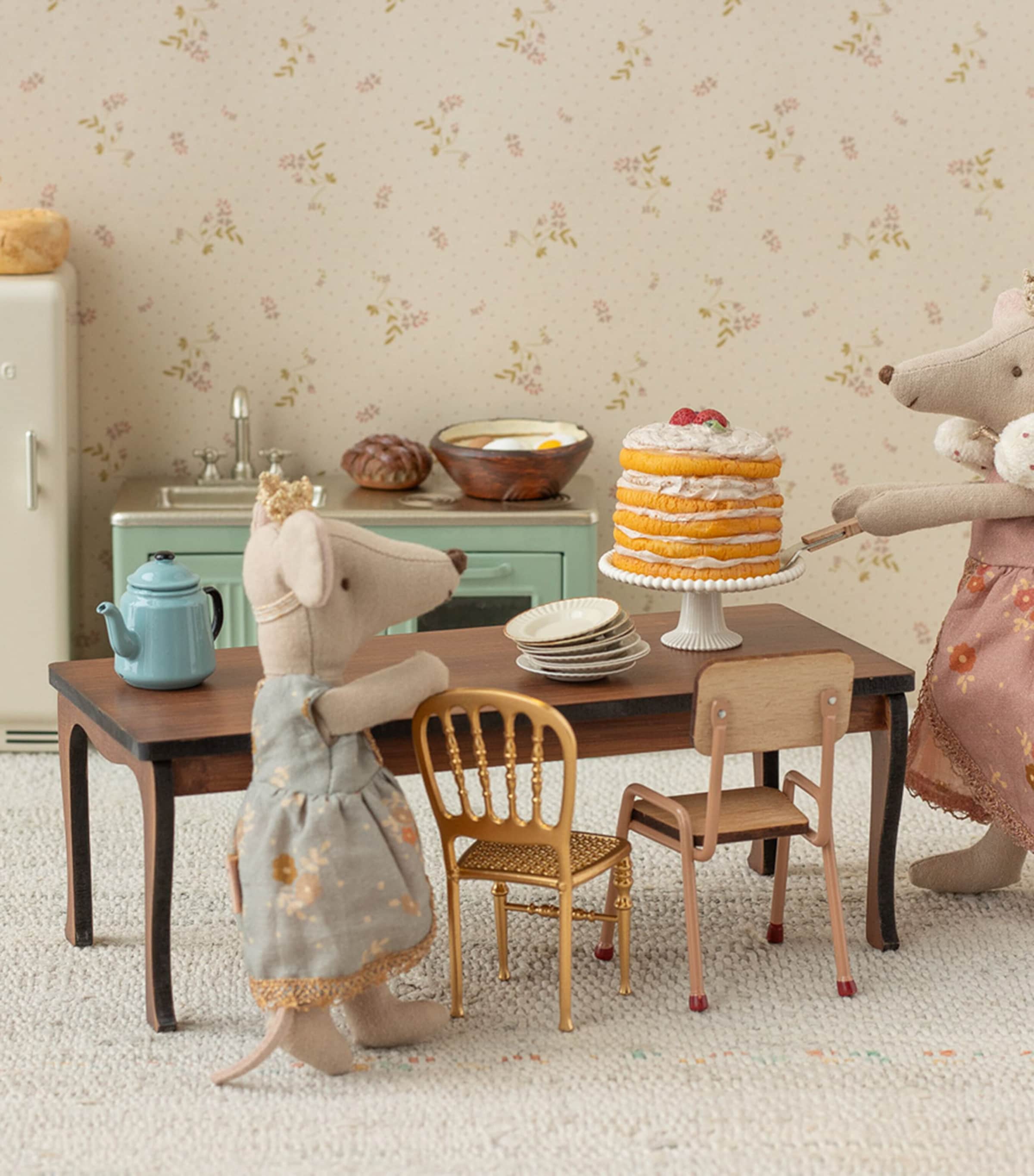 Maileg Mouse House Dining Table Image 2
