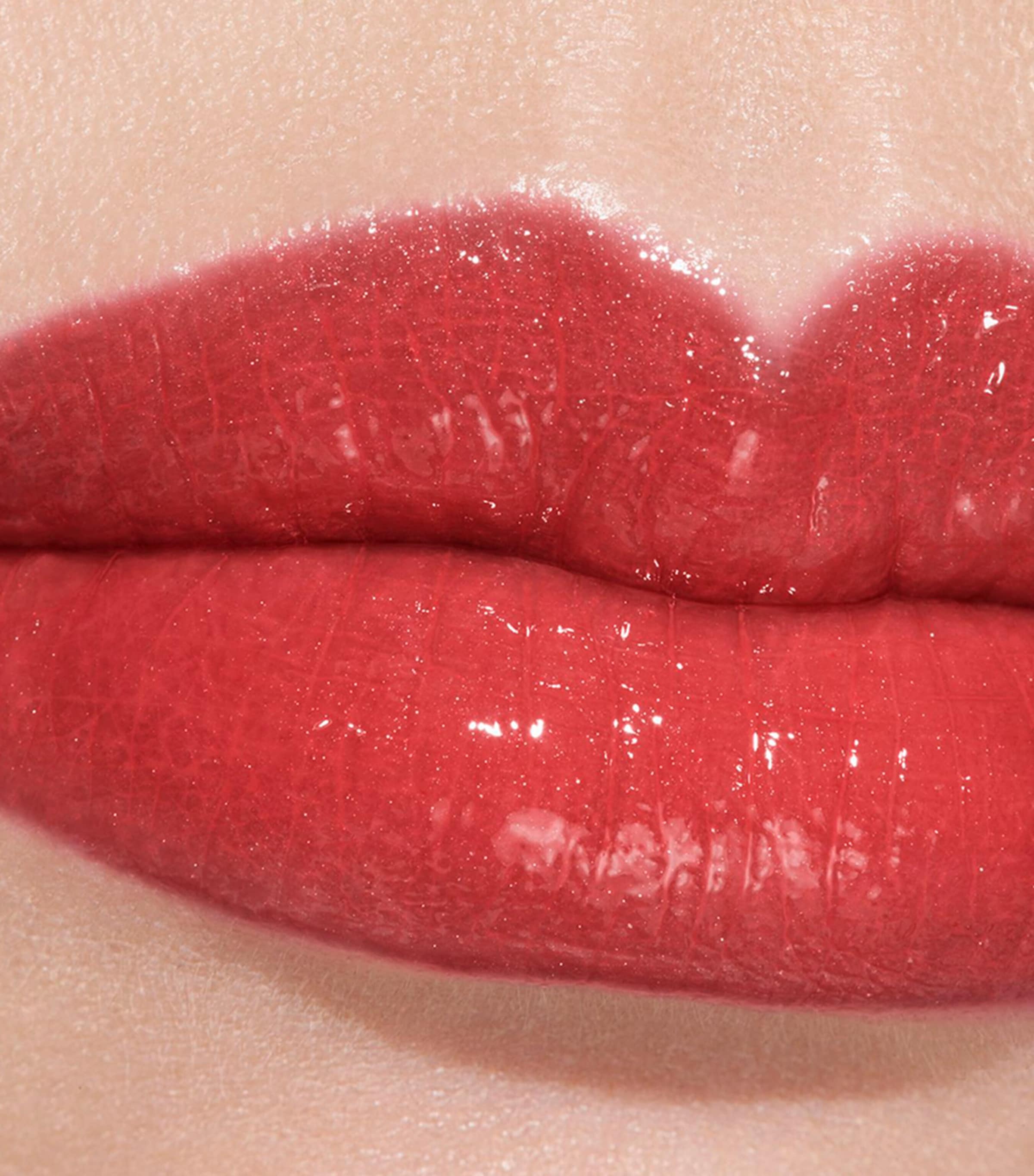 Rouge Coco Baume Lip Balm CHERRY BURST Image 4