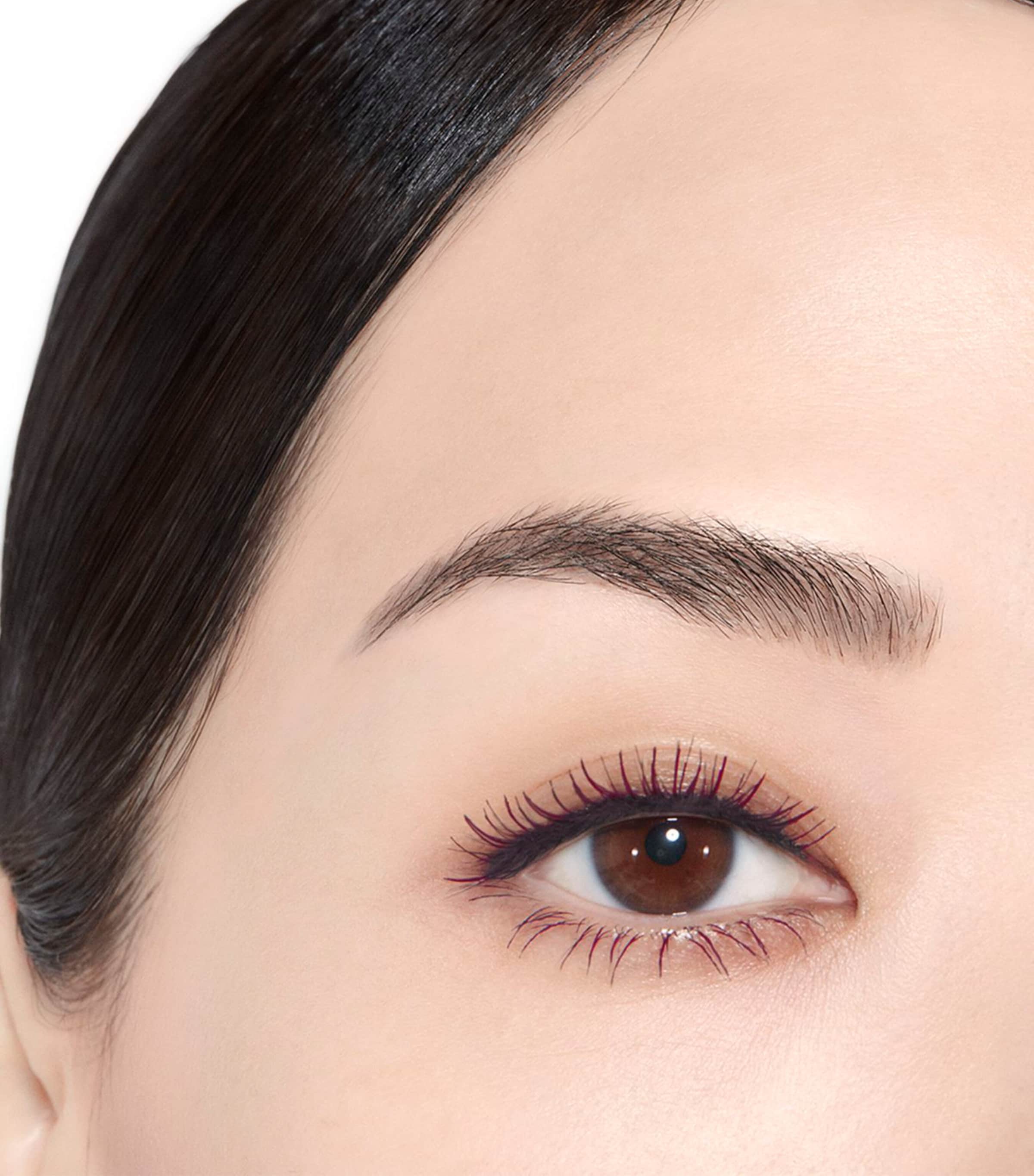 ROUGE NOIR All-In-One Mascara: Volume, Length, Curl and Definition 67 Image 4