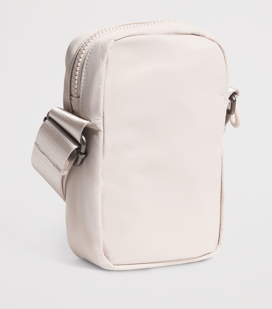 VUORI All Around Cross-Body Bag Ecru Image 3