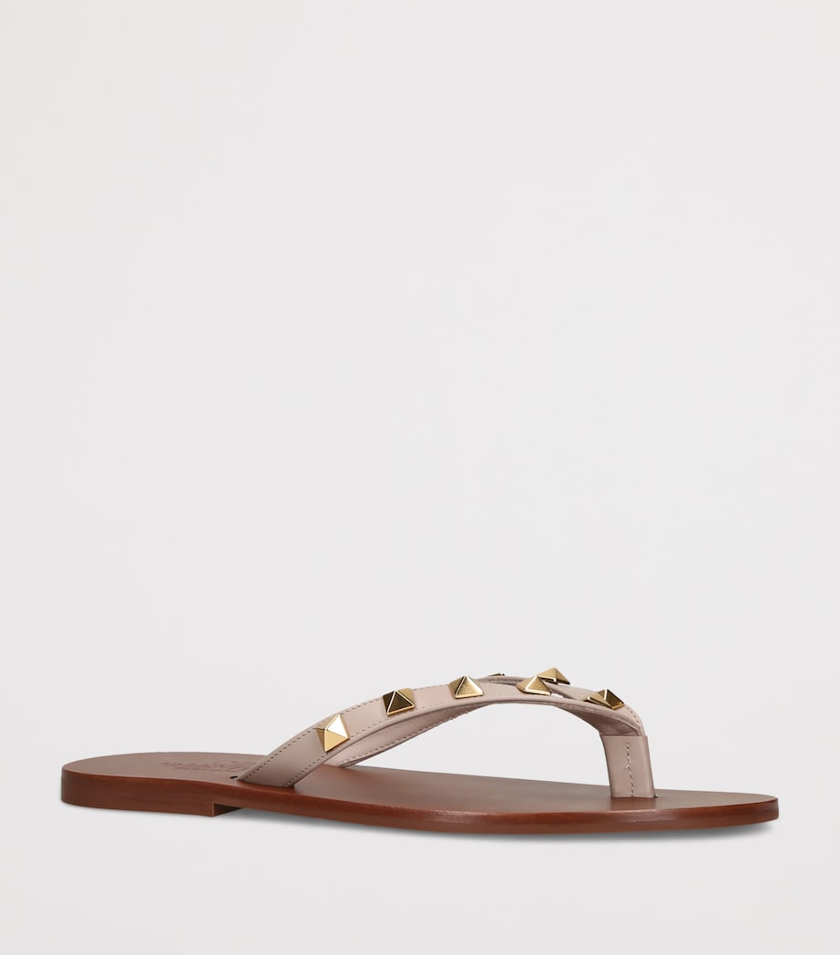 Valentino Garavani Leather Rockstud Flip Flops Blush Image 3
