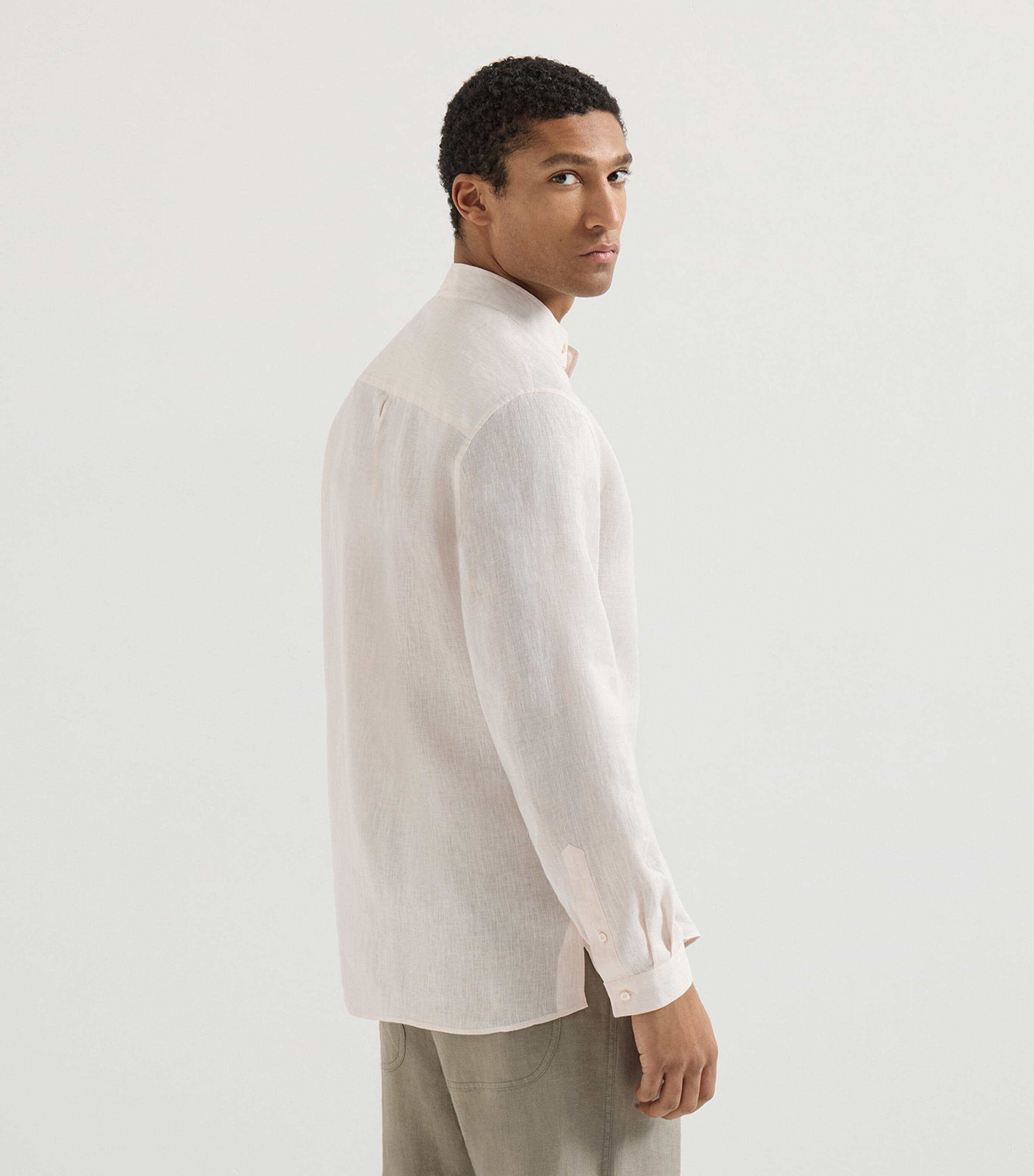 Brunello Cucinelli Mens Linen Mandarin Collar Shirt Image 5