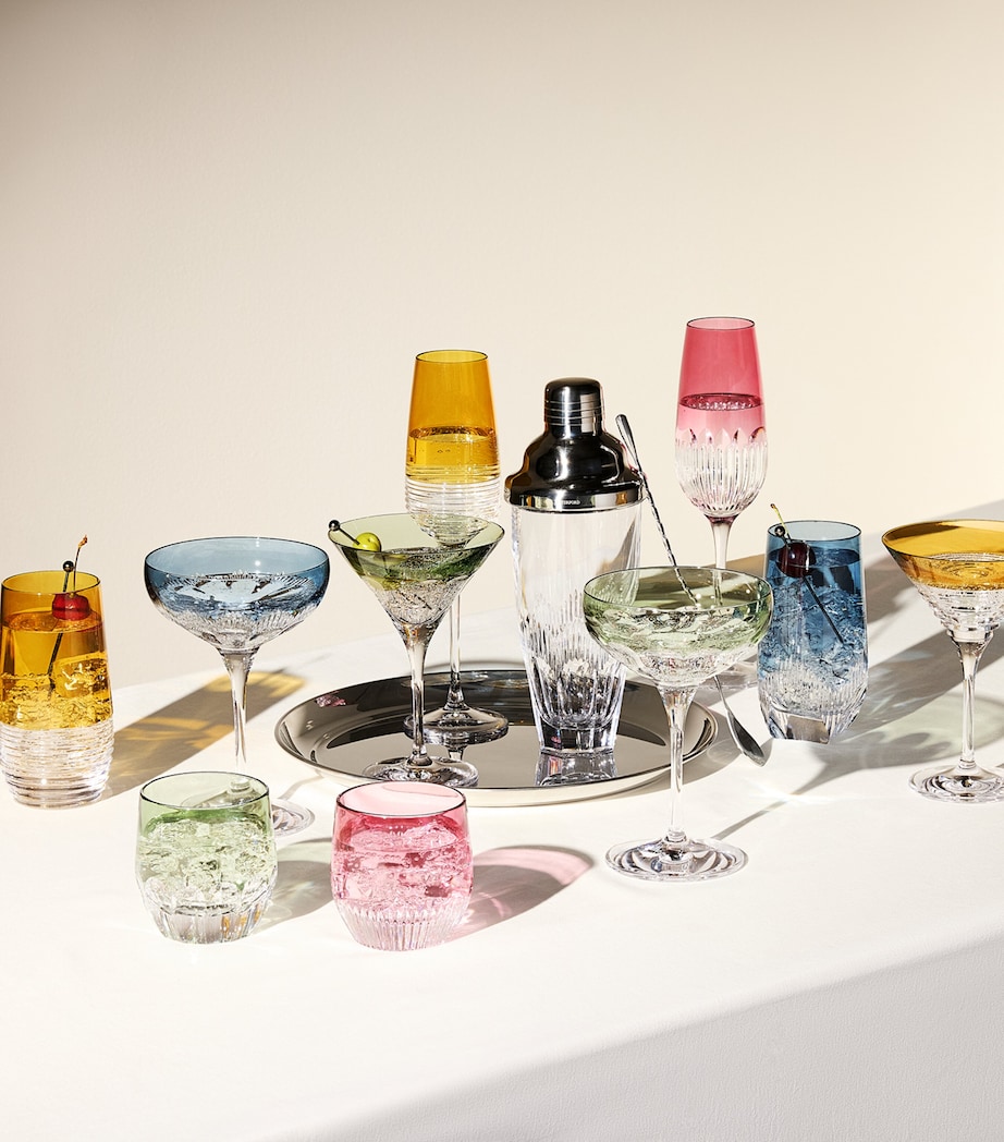 Set of 4 Crystal Mixology Martini Glasses (250ml) MULTI Image 6