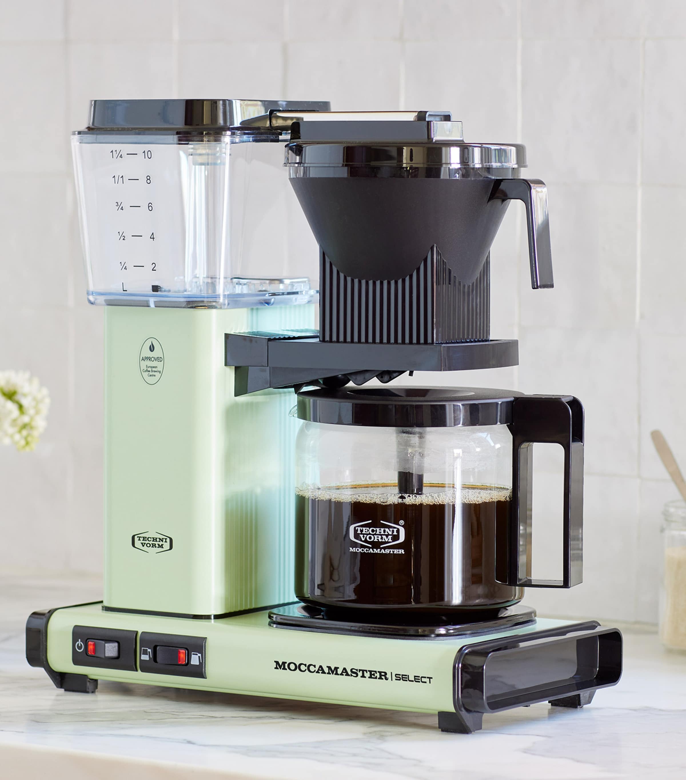 Moccamaster KBG Select Filter Coffee Machine Pastel Green Image 4