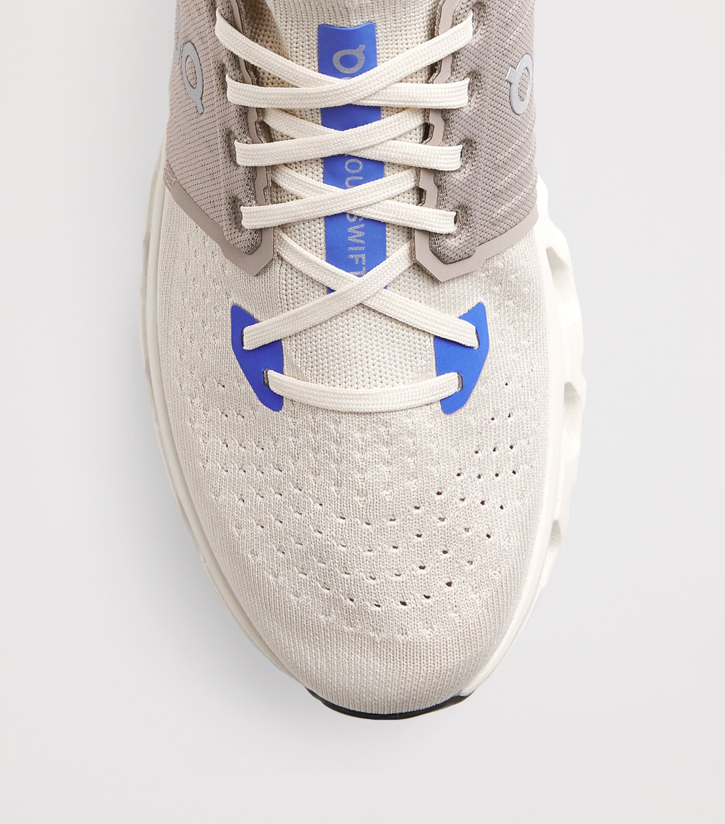 Cloudswift 4 Trainers CREAM-COBALT Image 5