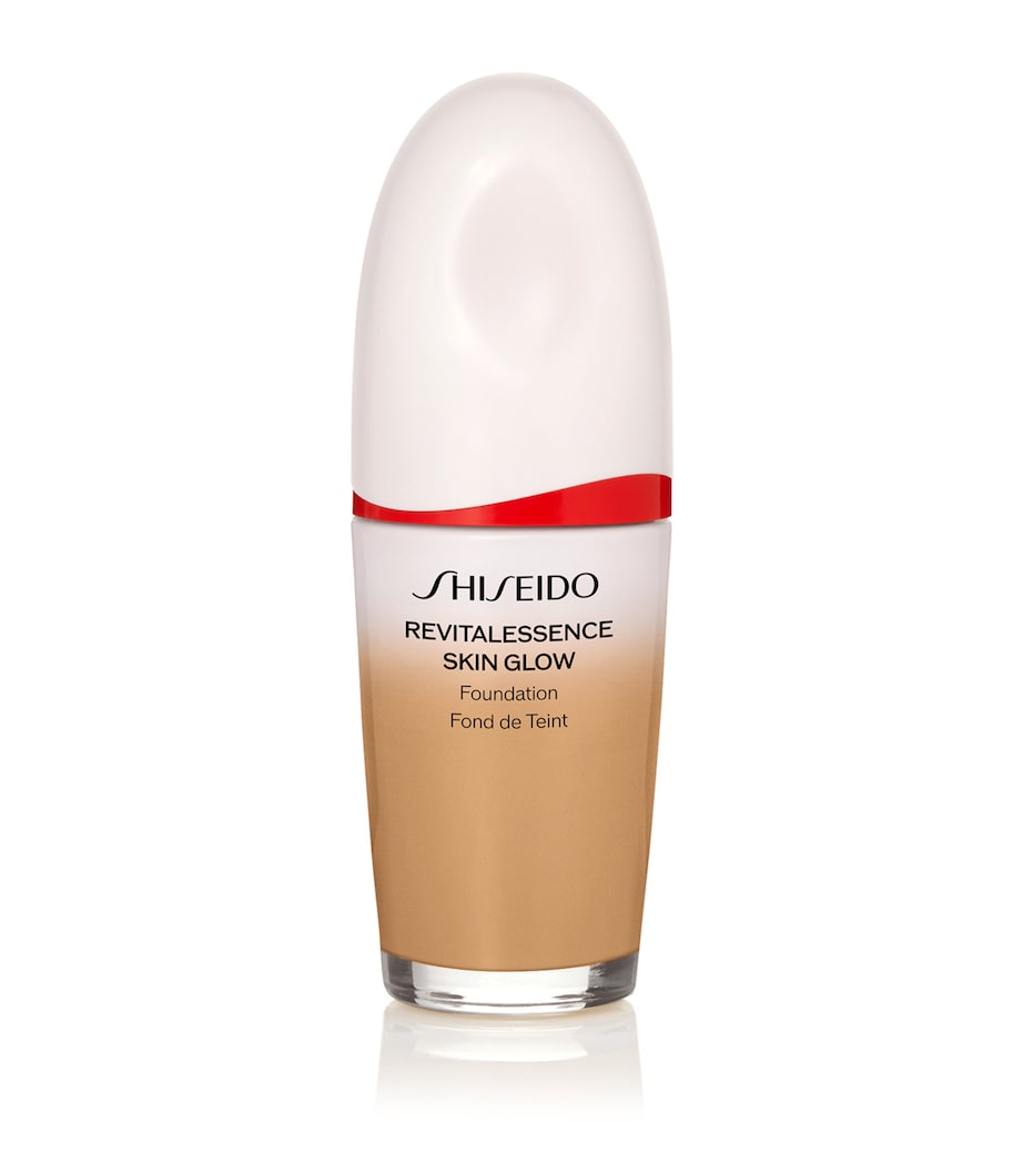 Revitalessence Skin Glow Foundation SPF 30 350 MAPLE Image 1