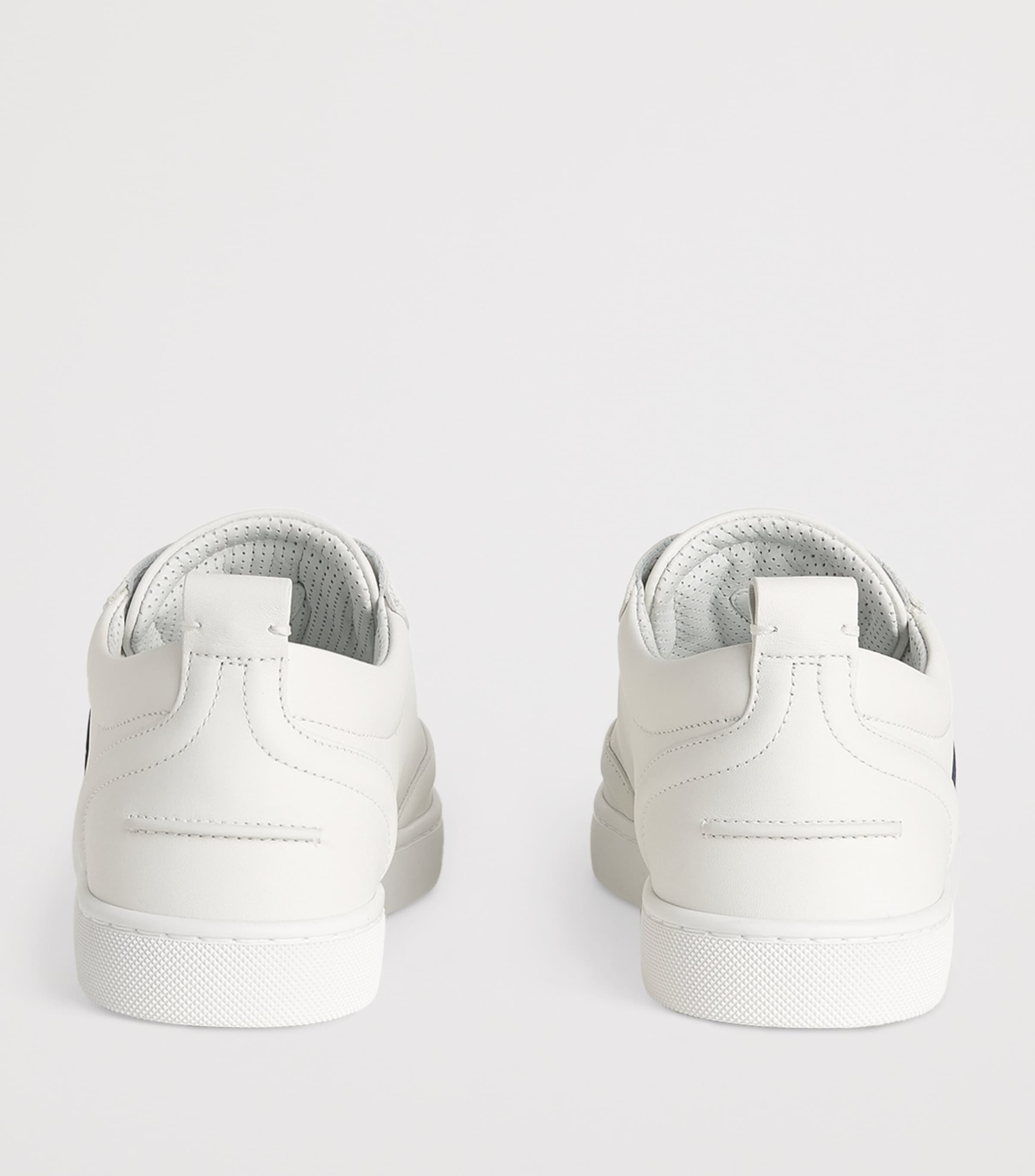 Christian Louboutin Retero Leather Low-Top Sneakers Image 5