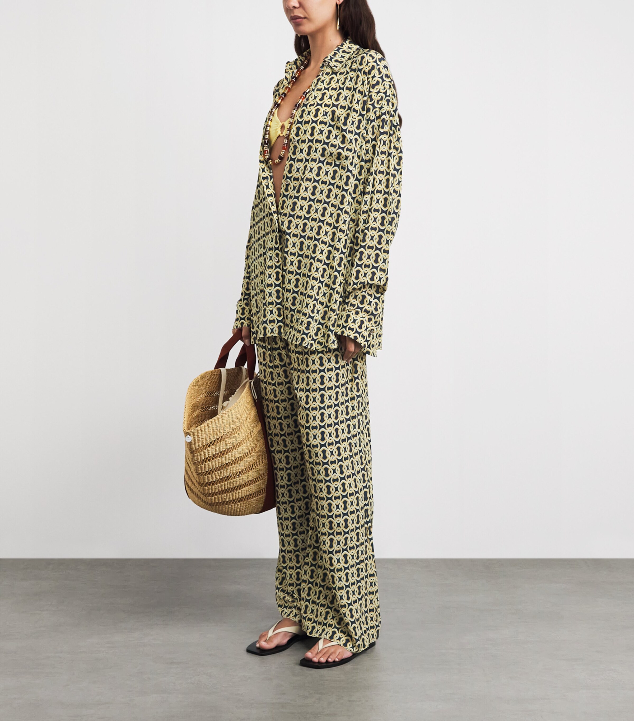AWAY THAT DAY Womens Geometric Print St. Barts Trousers Navy/gold Link Prnt Image 2