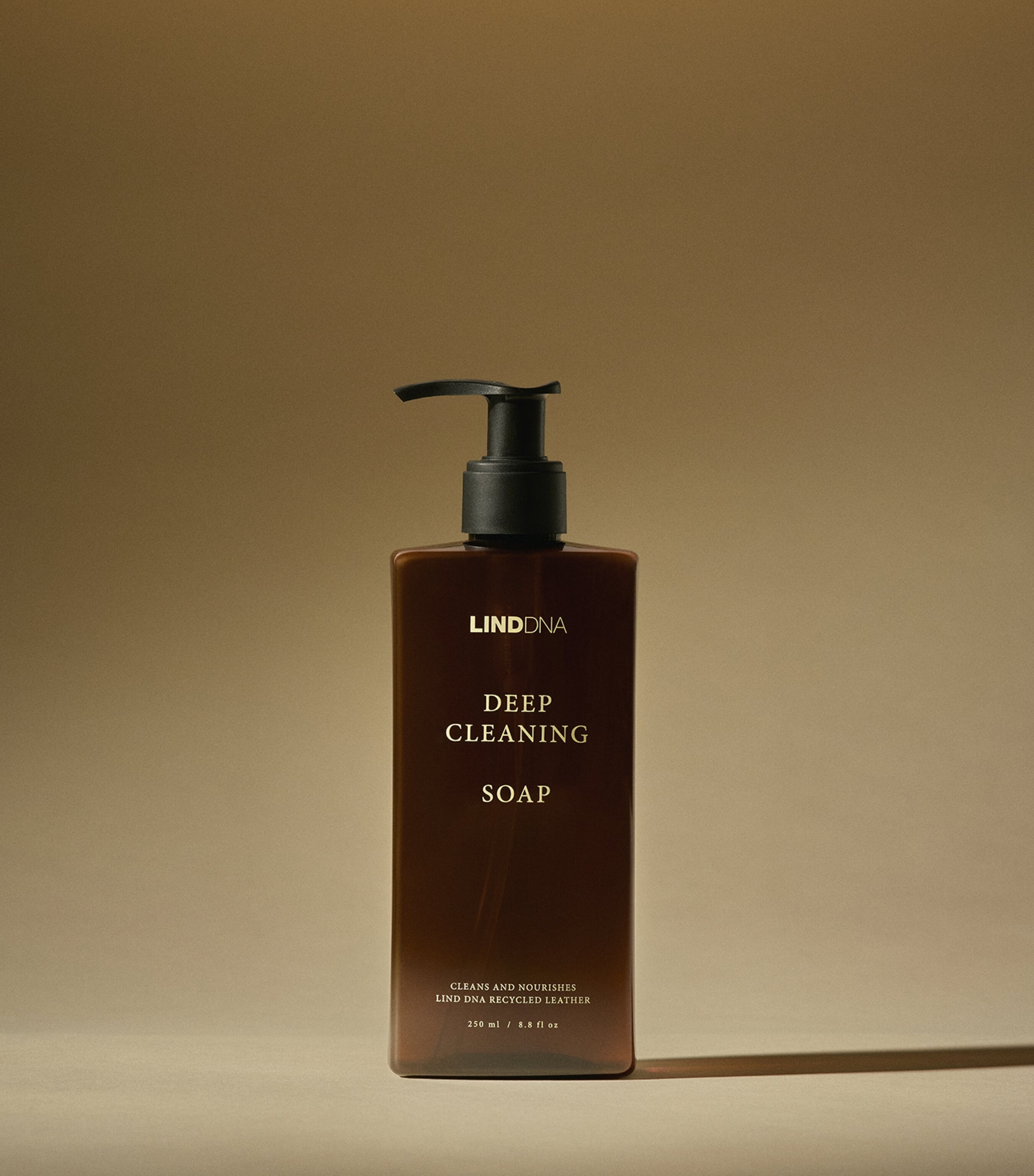 LIND DNA Deep Cleaning Soap (250ml) Image 2