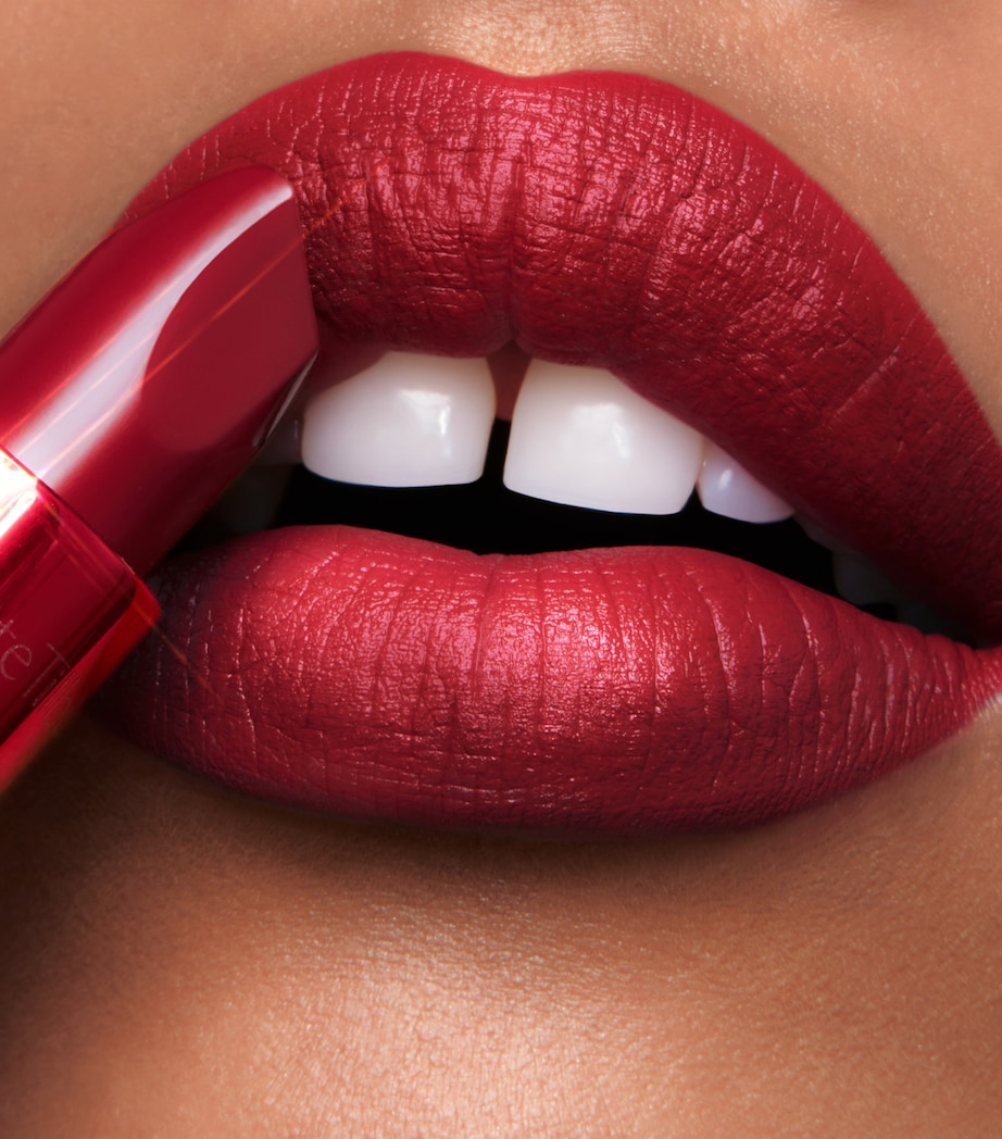 Charlotte Tilbury Hollywood Beauty Icon Matte Revolution Lipstick Cinematic Red Image 2
