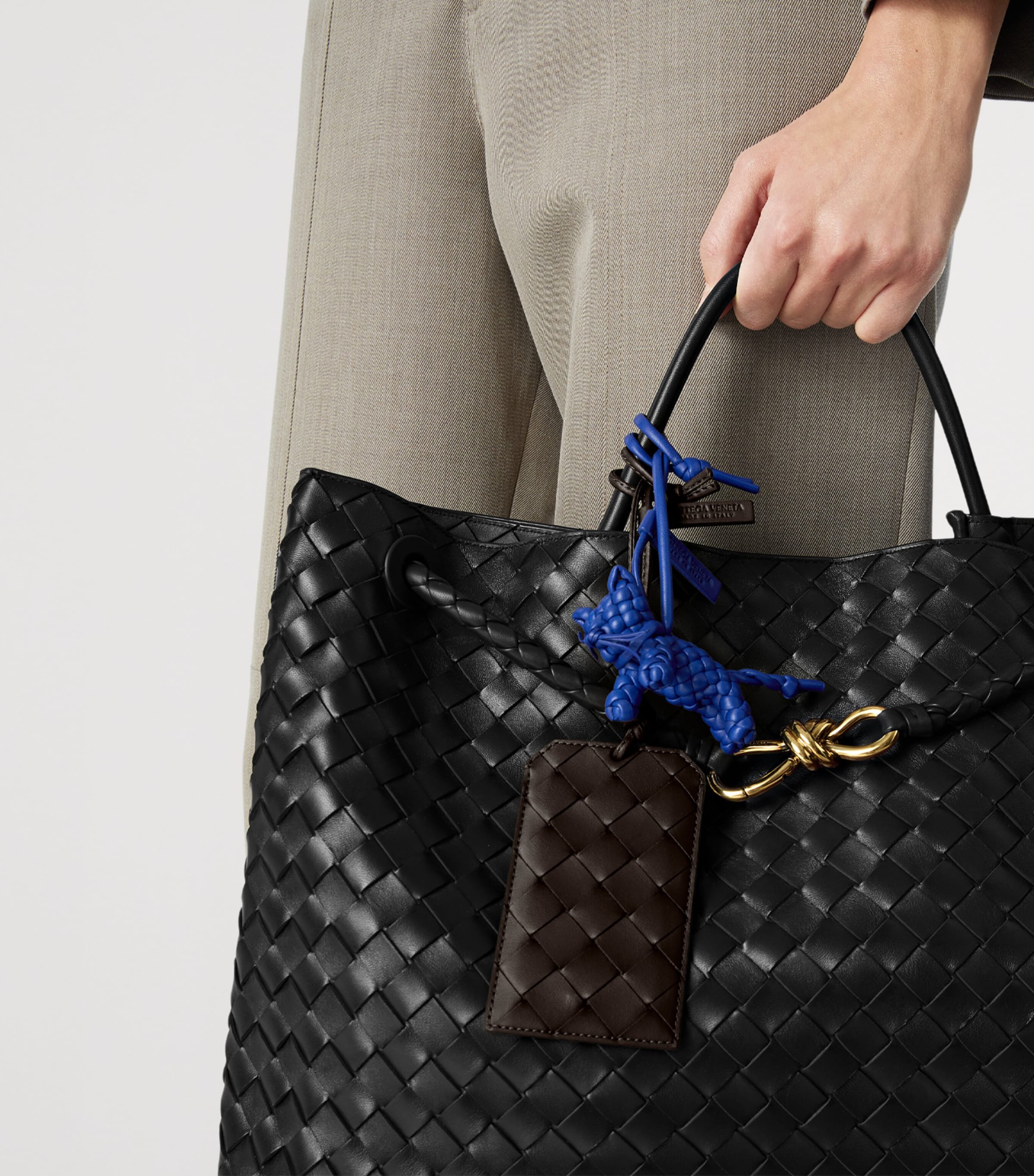 Bottega Veneta Leather Intrecciato Badge Holder Image 2