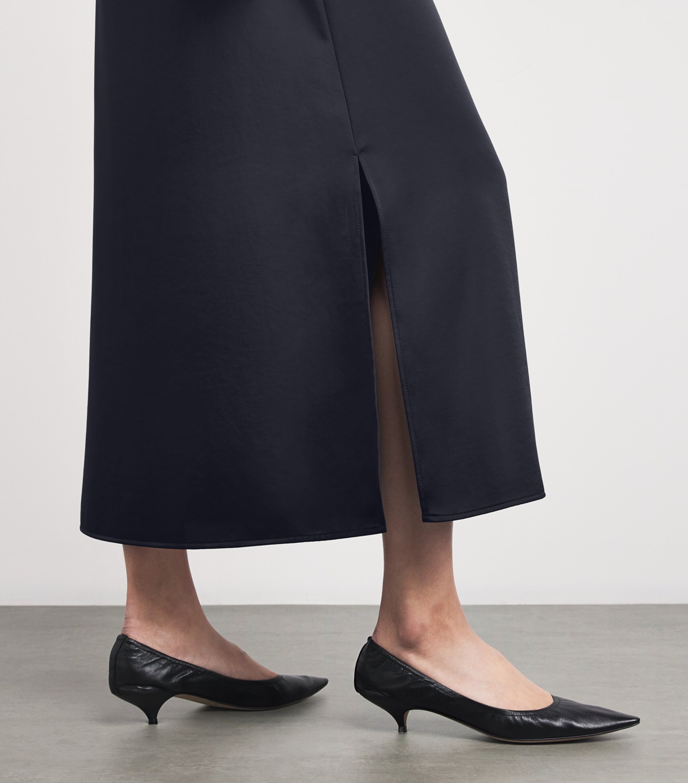 Weekend Max Mara Satin Midi Skirt | Women Clothing | Skirts | Midi Skirts | Designers | Weekend Max Mara Weekend Max Mara Satin Midi Skirt | Women Clothing | Skirts | Midi Skirts | Designers | Weekend Max Mara