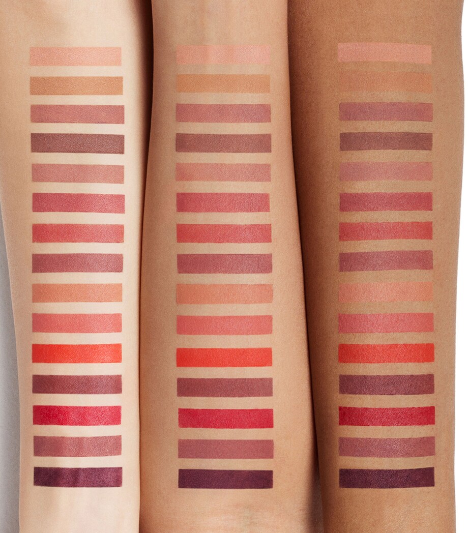 Caviar Smoothing Matte Lipstick 401 V ORANGE RED Image 4