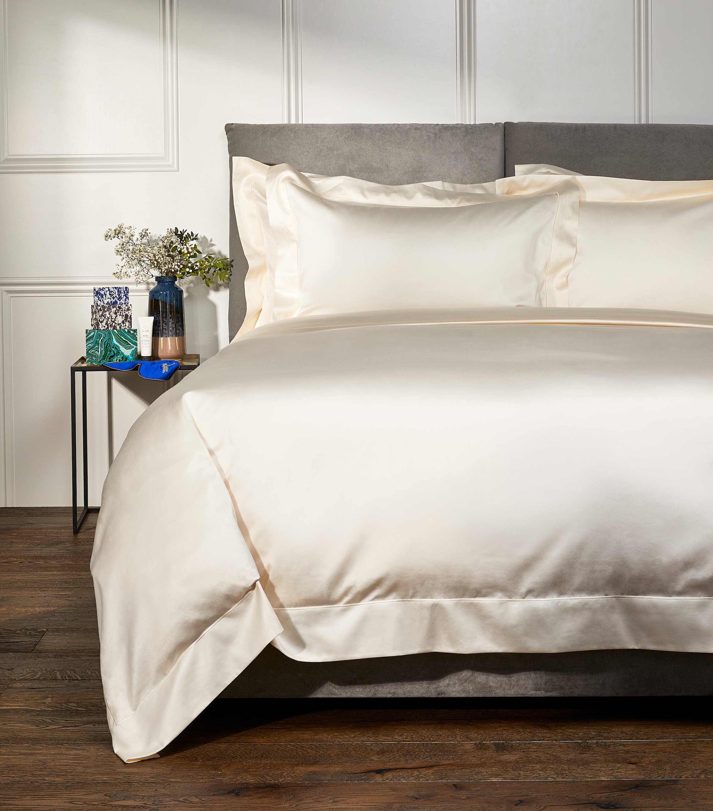 Celso De Lemos Bourdon King Duvet Cover In Neutral