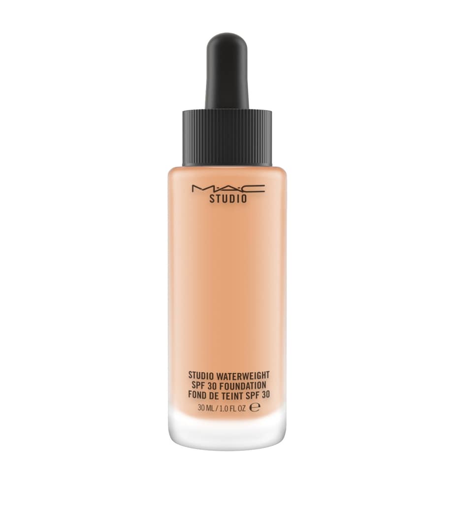 Studio Waterweight SPF 30 Foundation NC40 Image 1