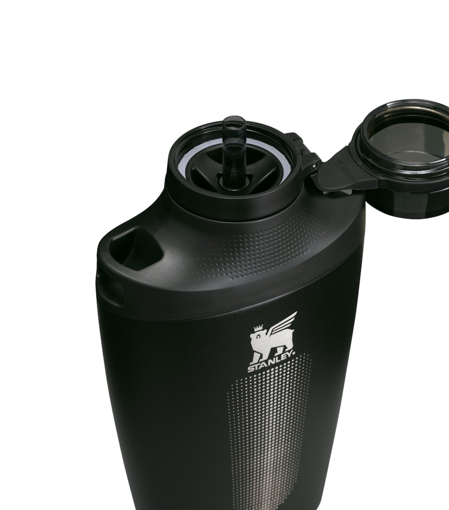 The Cross Bottle (0.68L) BLACK Image 3