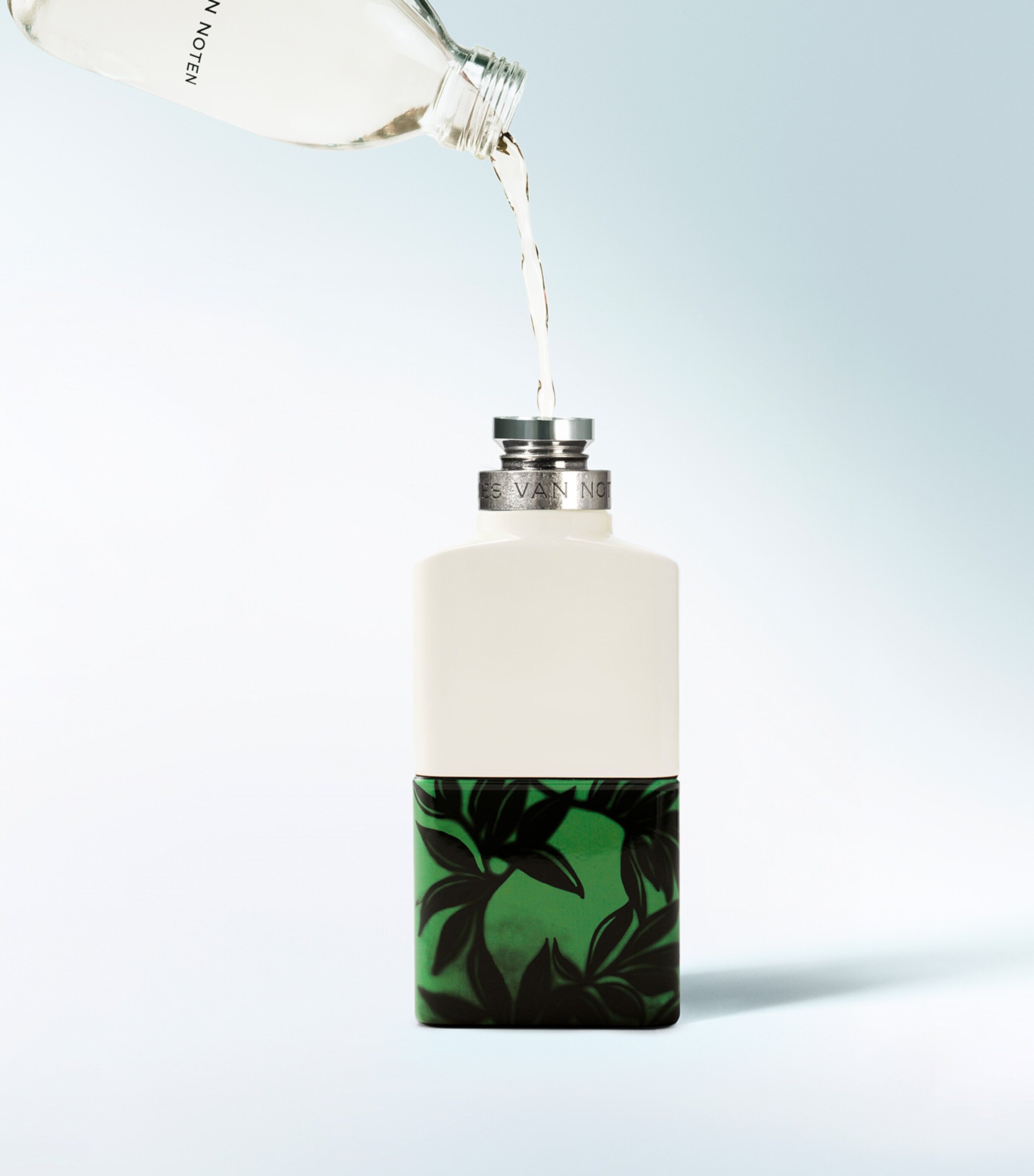DRIES VAN NOTEN Santal Greenery Eau de Parfum (200ml) - Refill Image 4